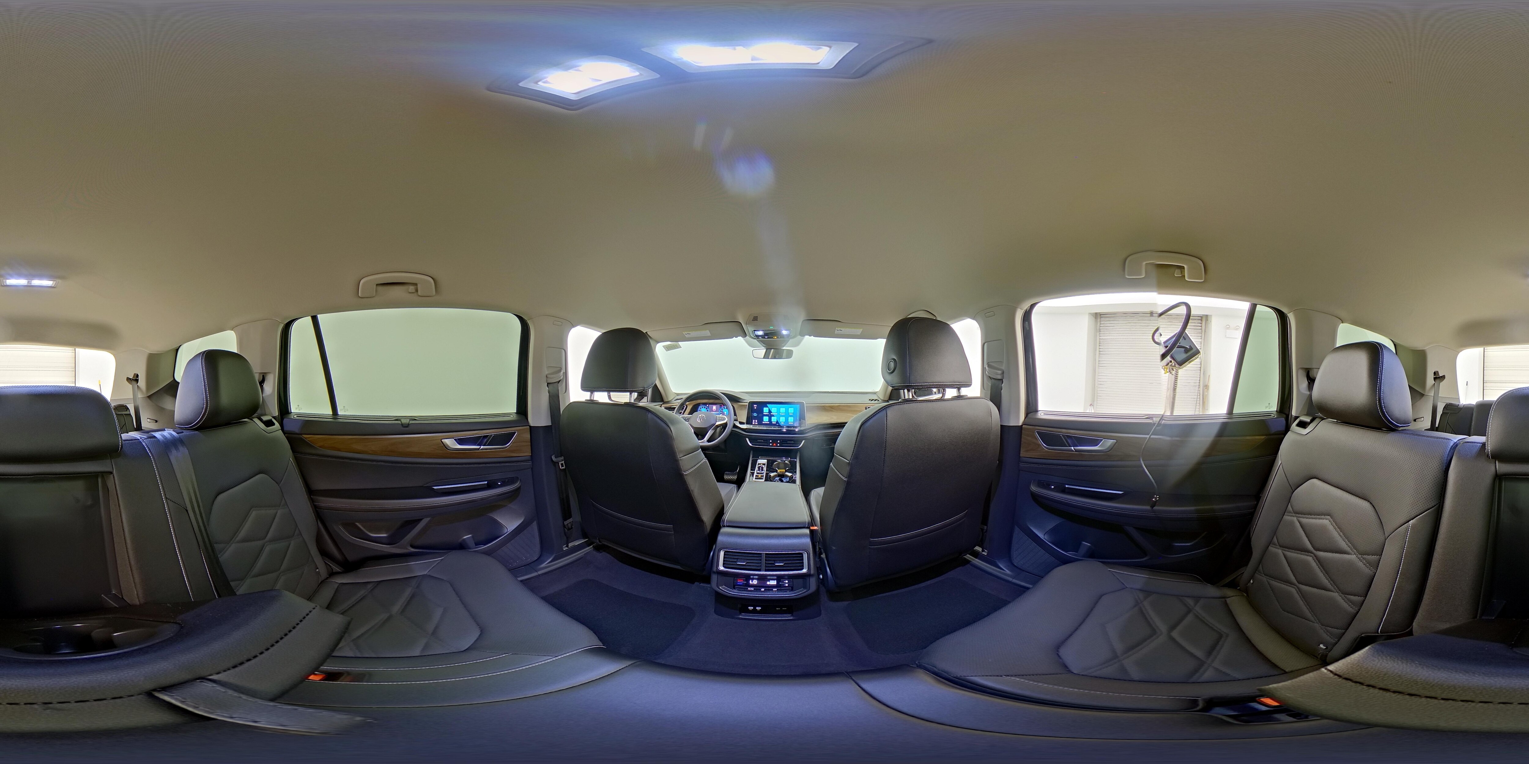 2025 Volkswagen Atlas SE w/Tech - Photo 26