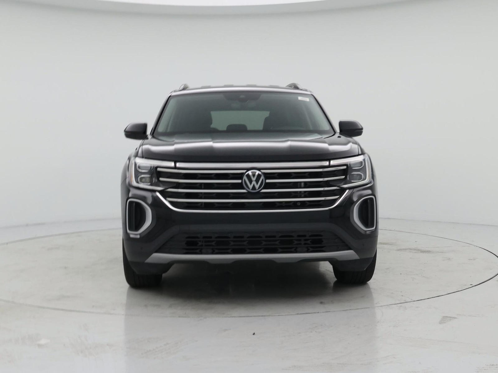 2025 Volkswagen Atlas SE w/Tech - Photo 6