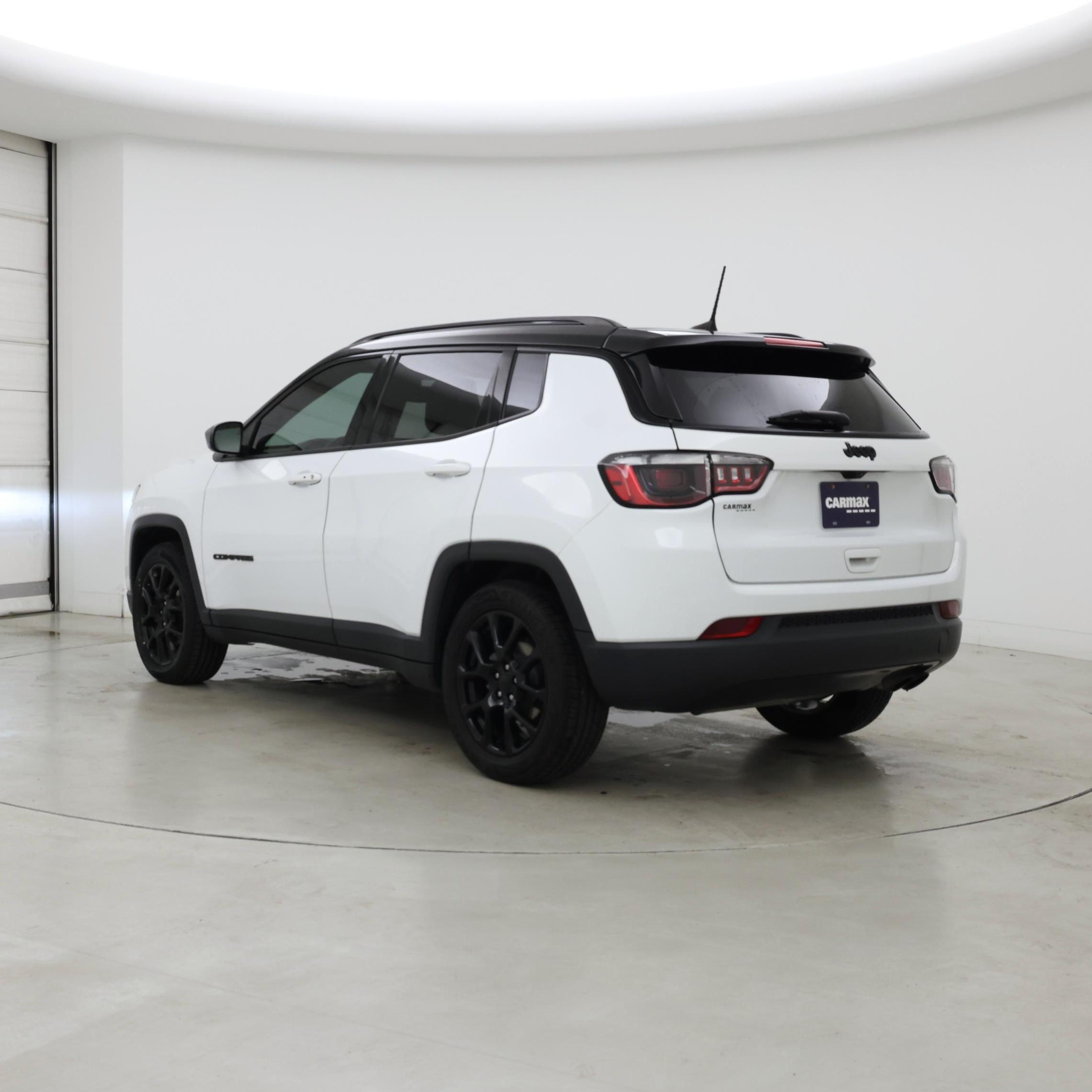 Thumbnail: 2022 Jeep Compass - 2