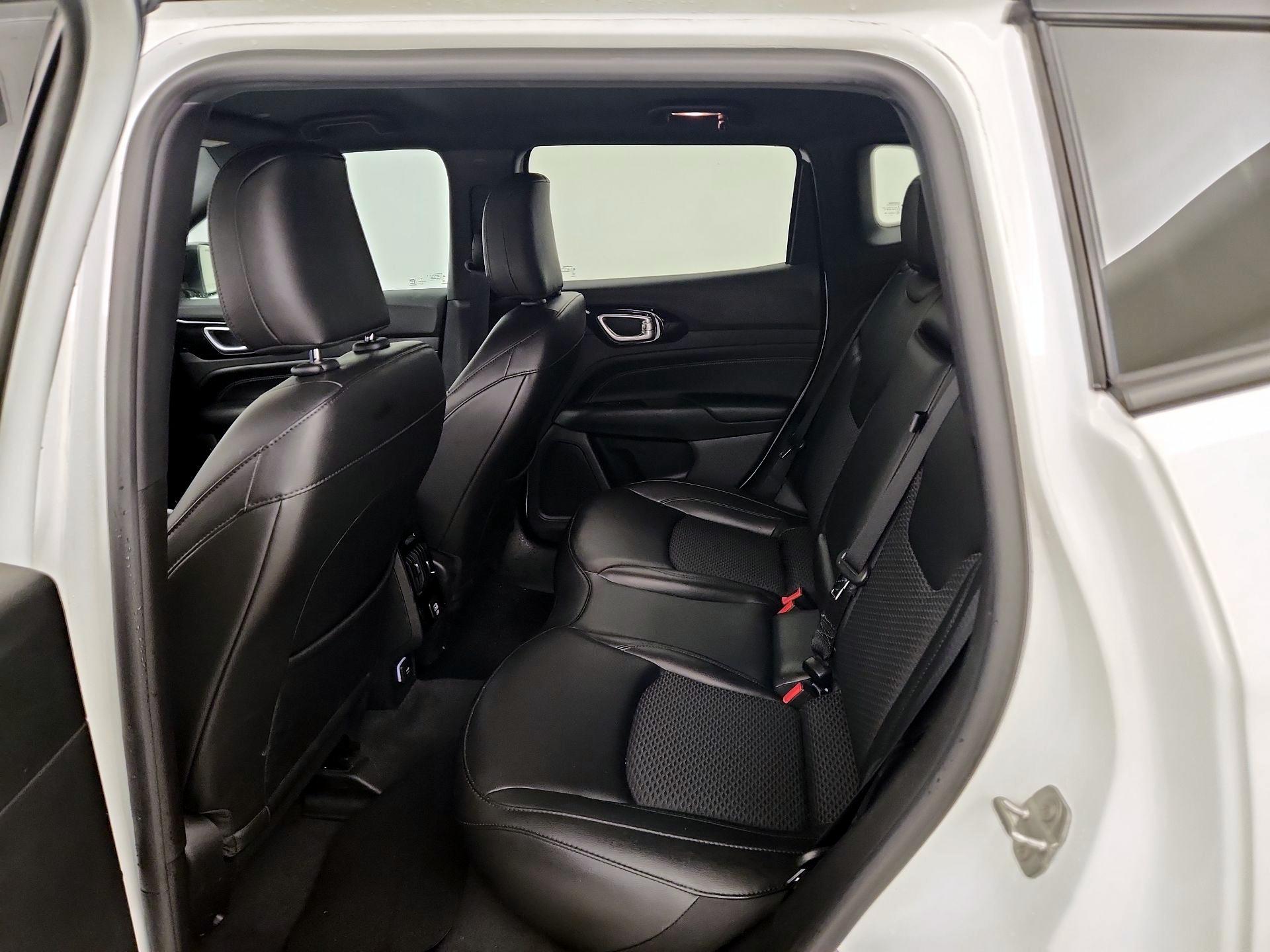 Thumbnail: 2022 Jeep Compass - 19