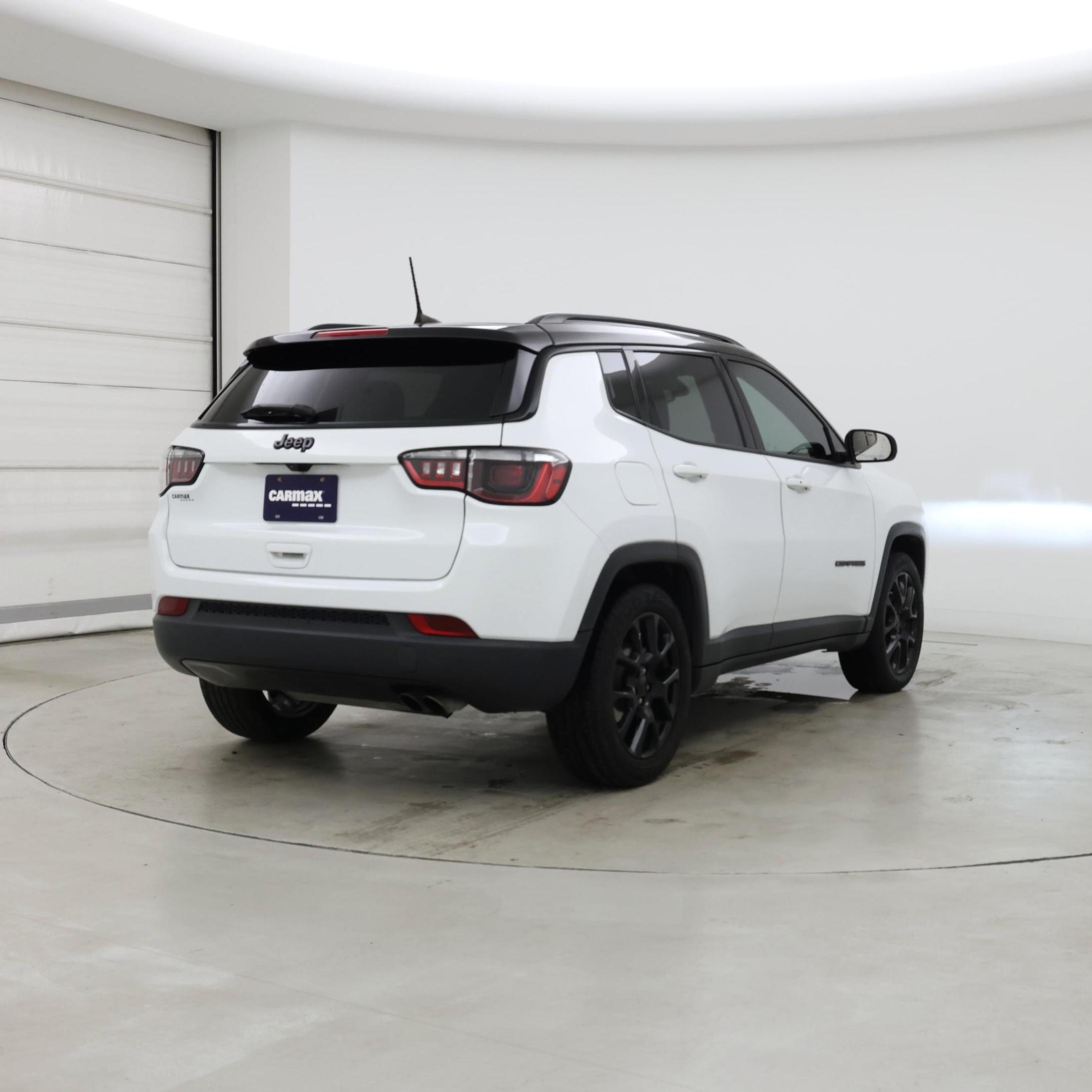 Thumbnail: 2022 Jeep Compass - 8