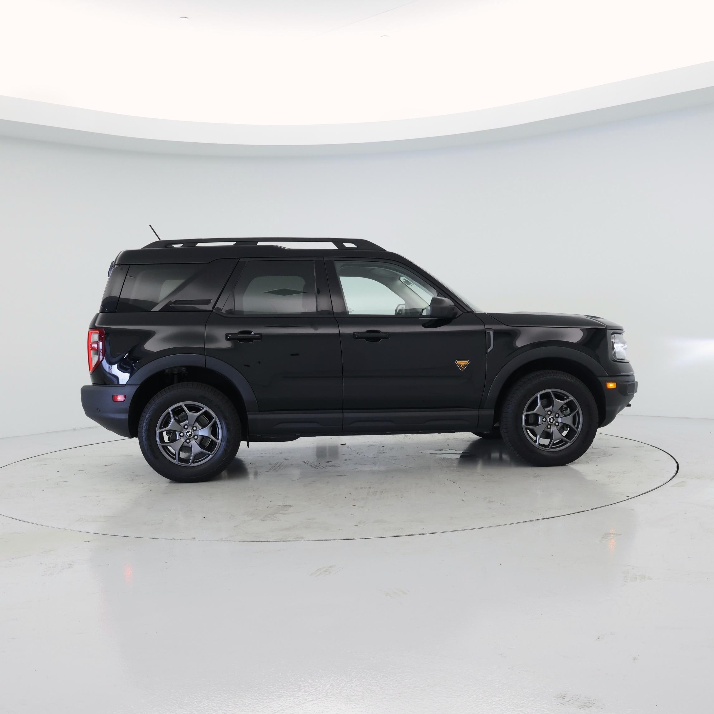 Thumbnail: 2023 Ford Bronco Sport - 7