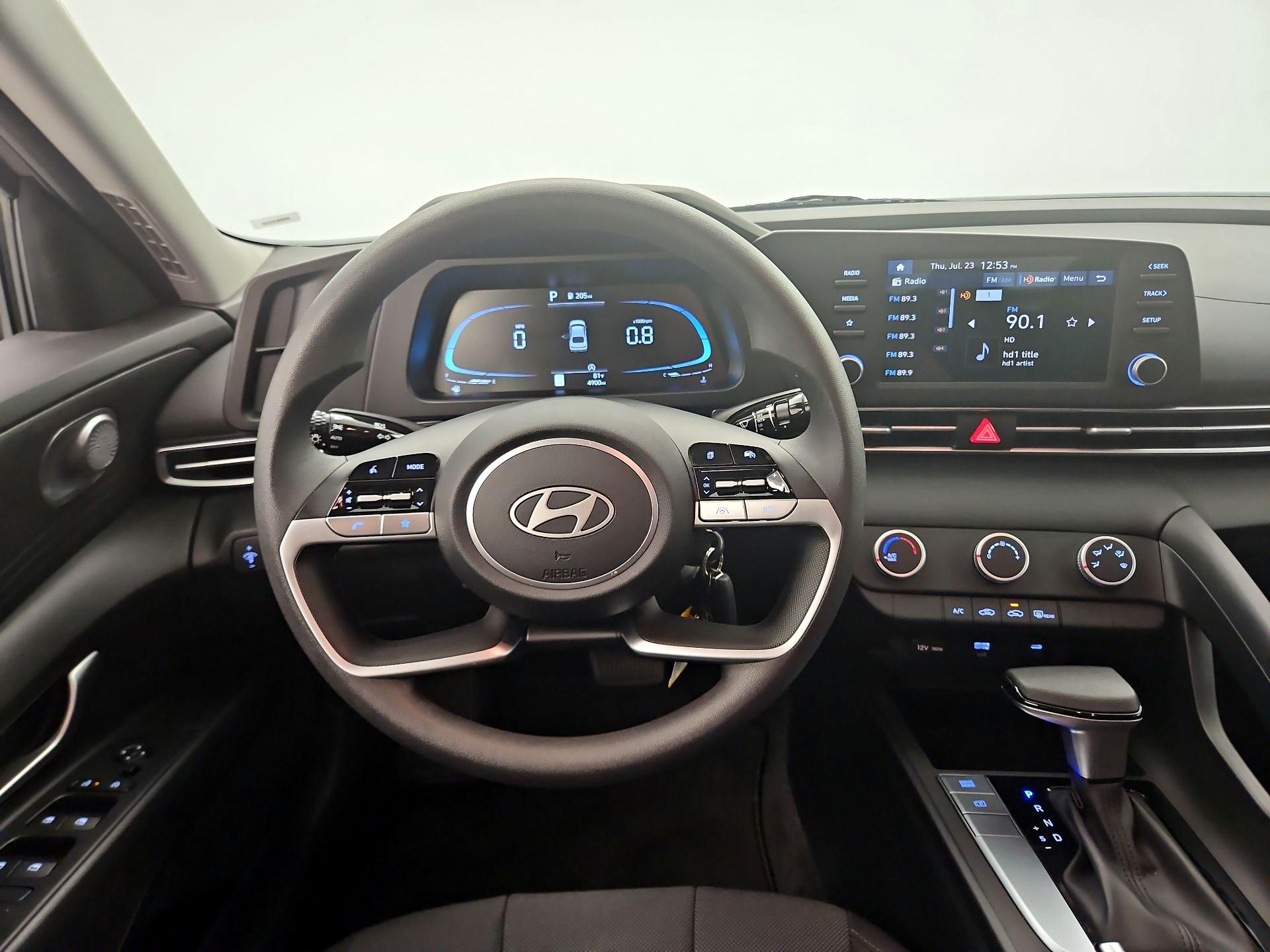 Thumbnail: 2025 Hyundai Elantra - 10
