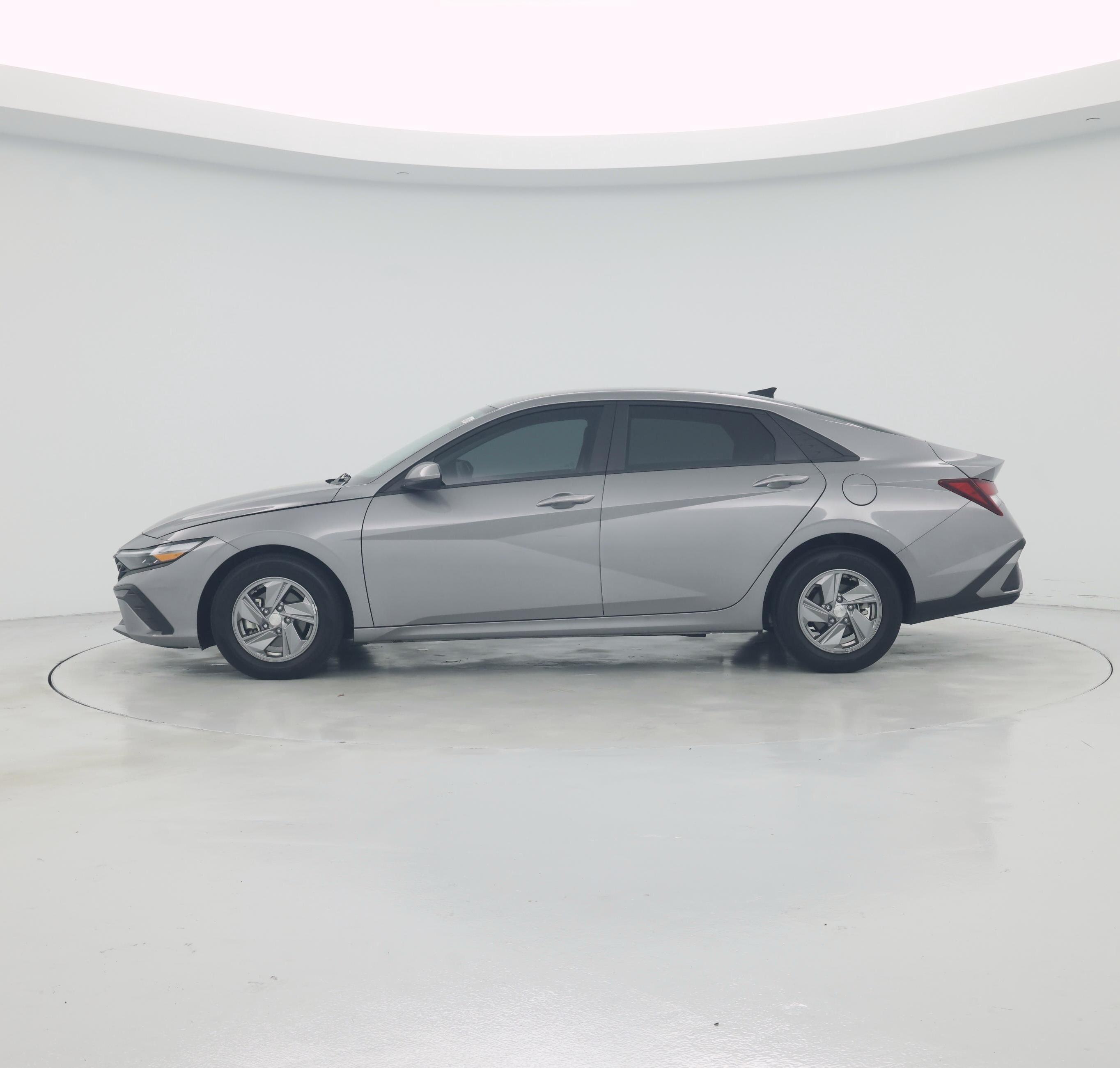 Thumbnail: 2025 Hyundai Elantra - 3