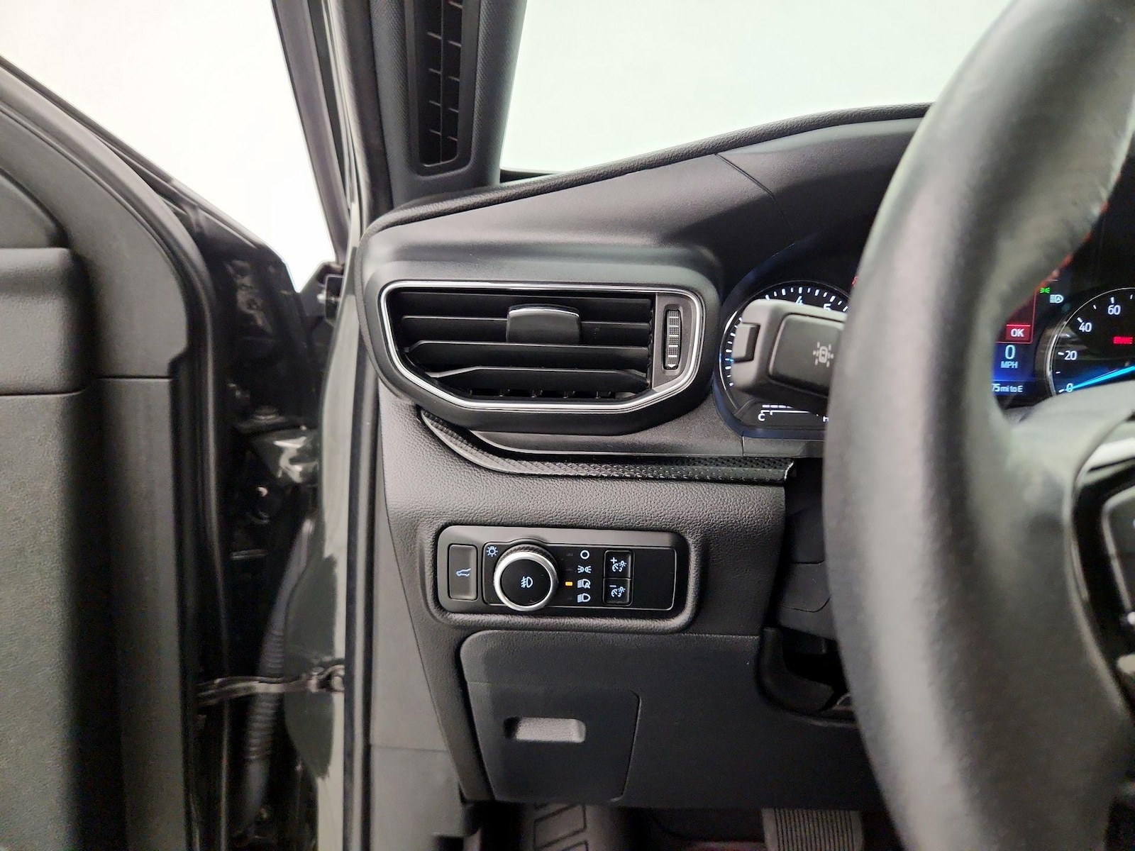 2024 Ford Explorer ST-LINE - Photo 14