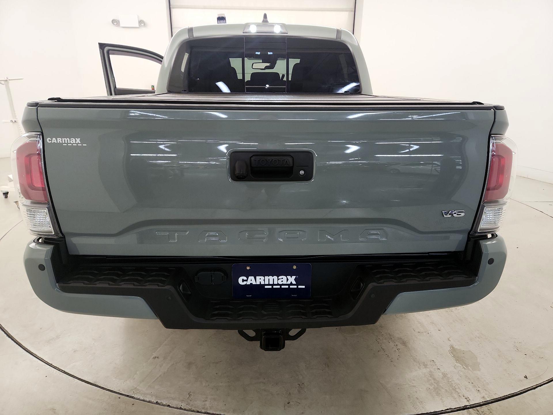 Thumbnail: 2023 Toyota Tacoma - 20