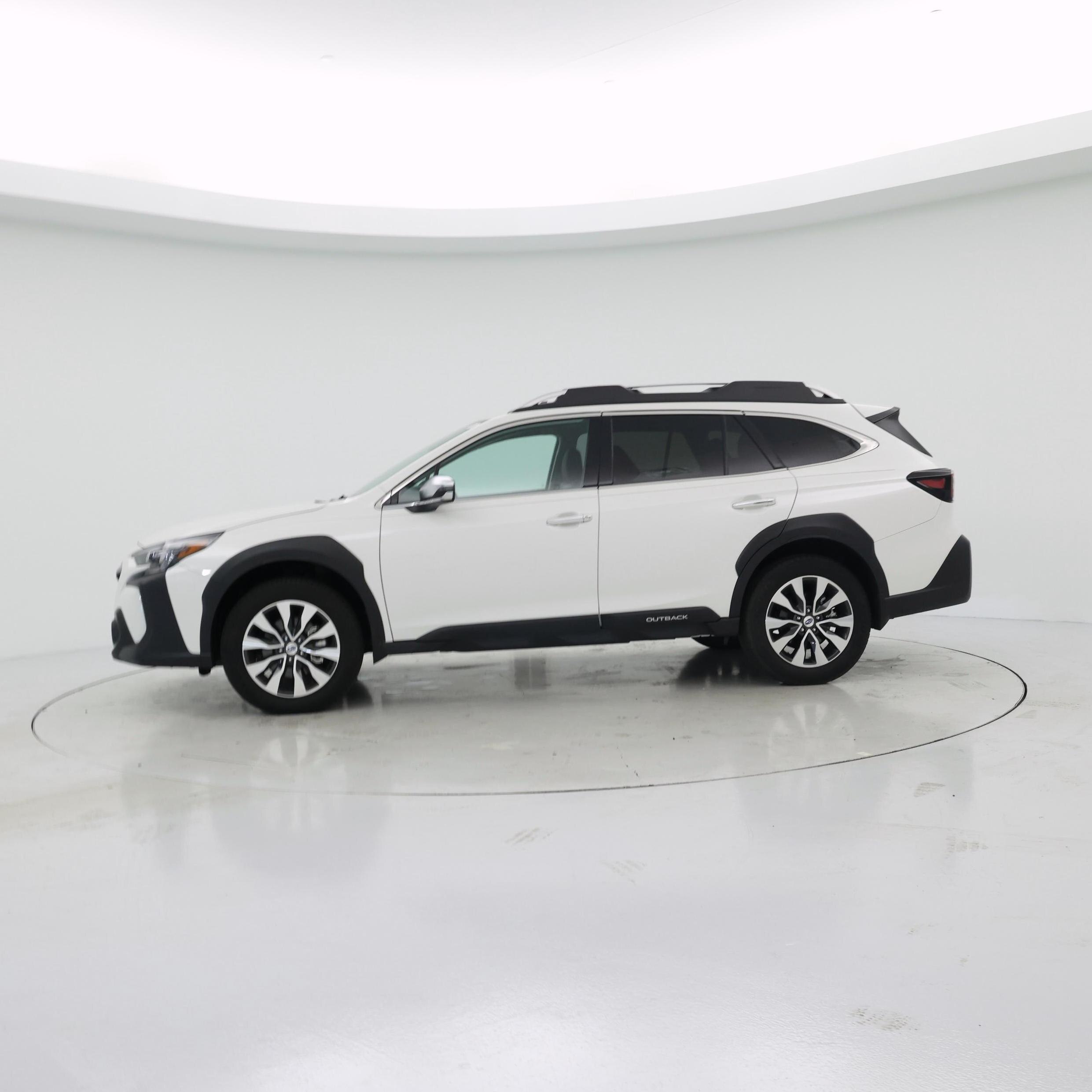 Thumbnail: 2025 Subaru Outback - 3