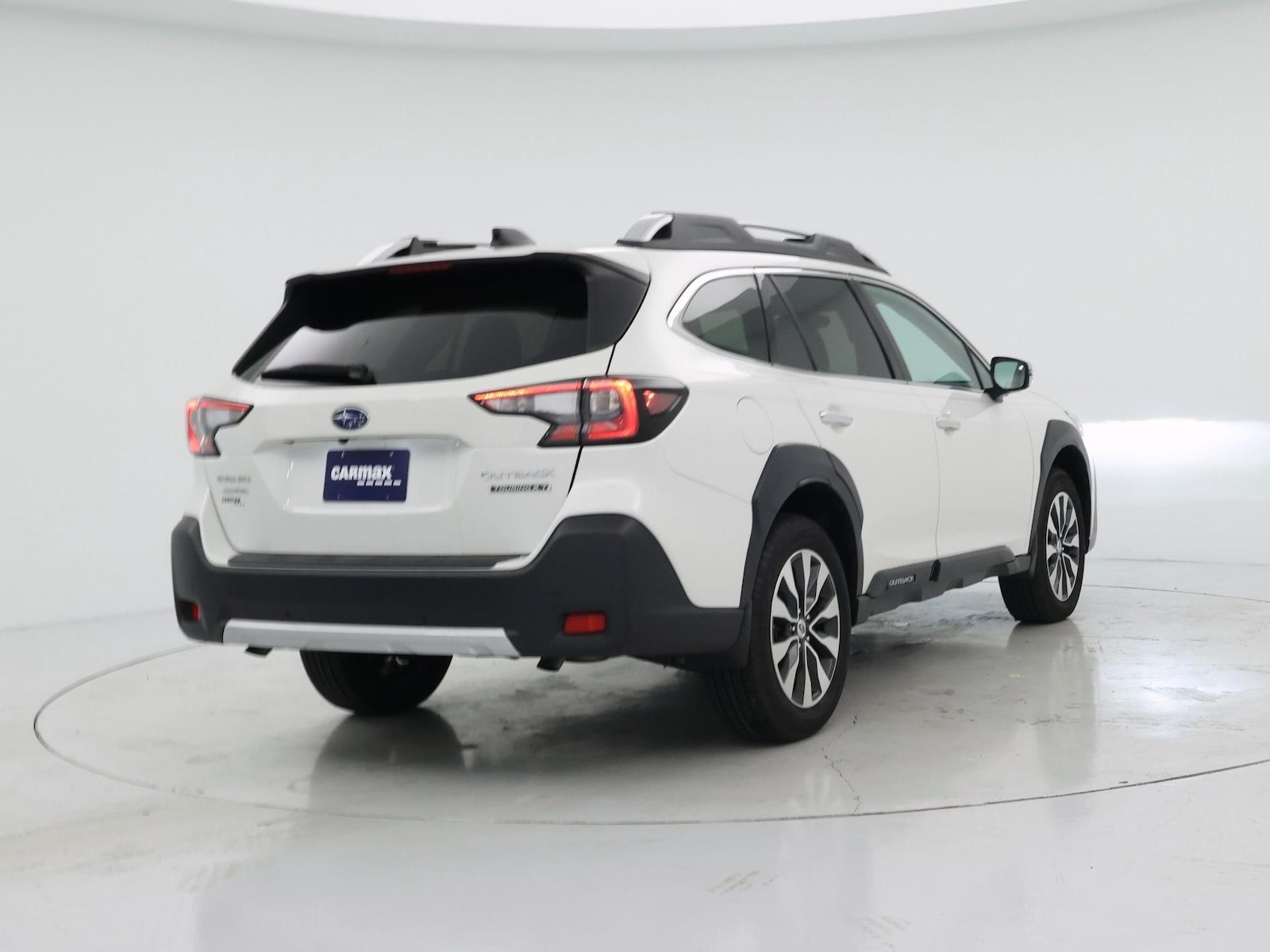 2025 Subaru Outback Touring - Photo 9