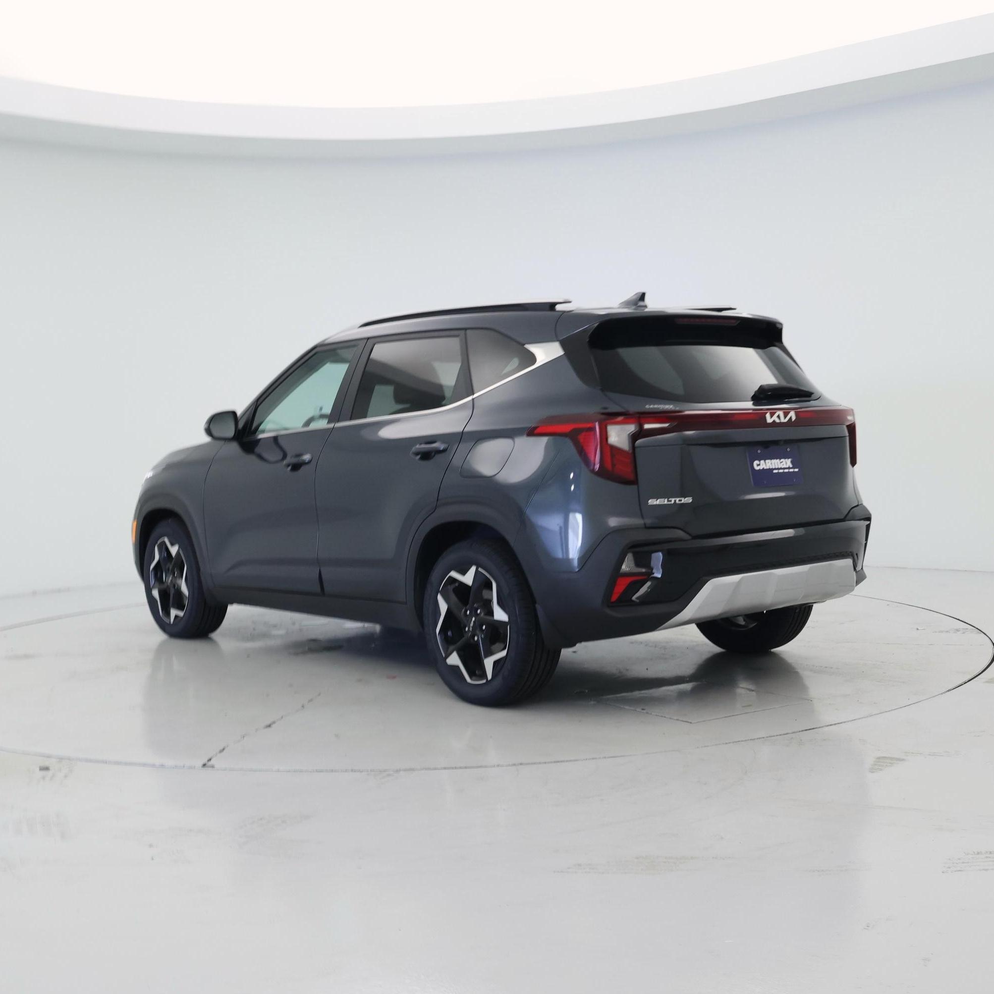 Thumbnail: 2024 Kia Seltos - 2
