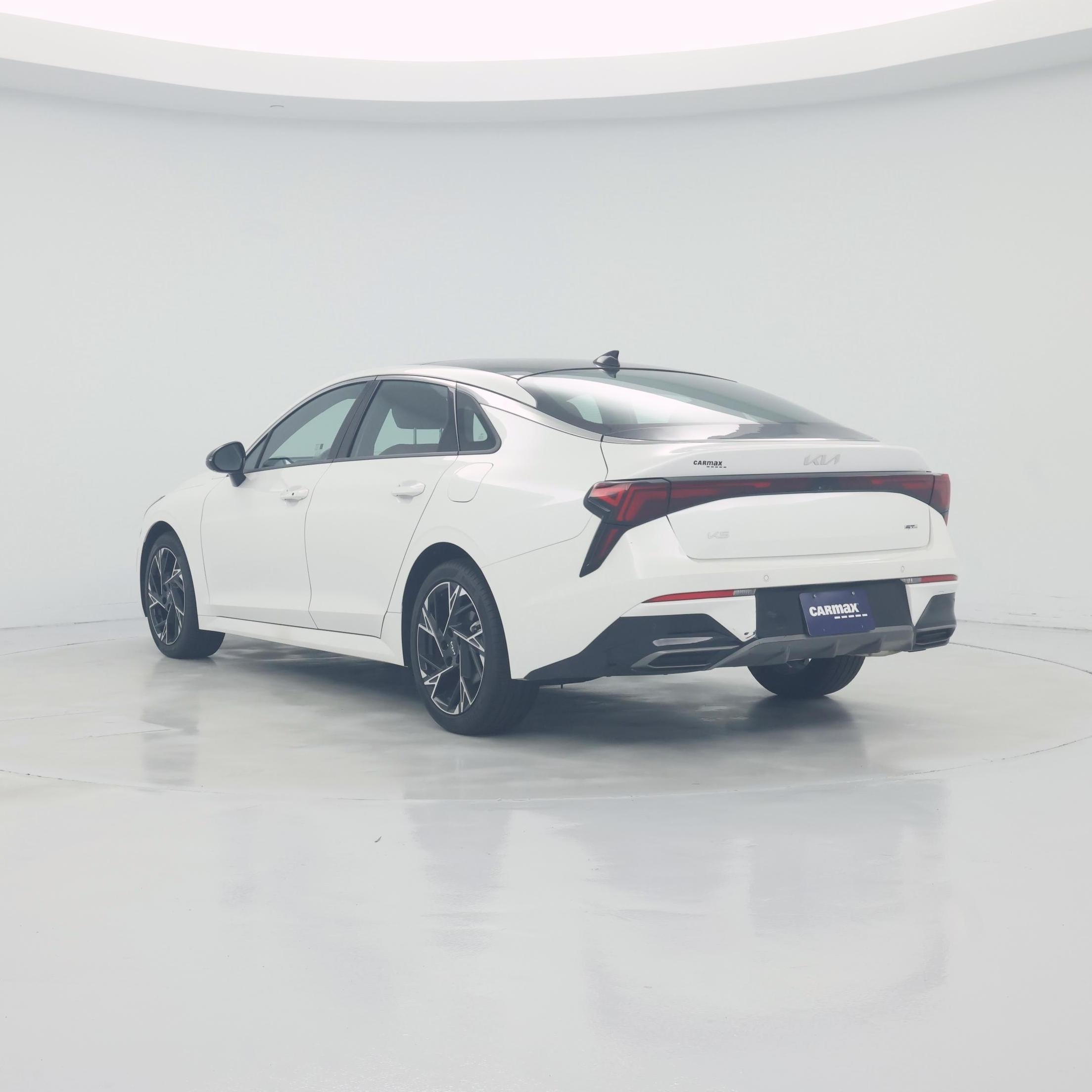 Thumbnail: 2025 Kia K5 - 2