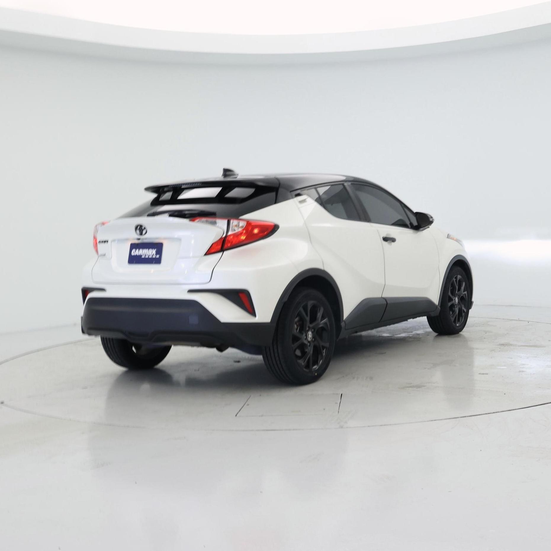 Thumbnail: 2021 Toyota C-HR - 8