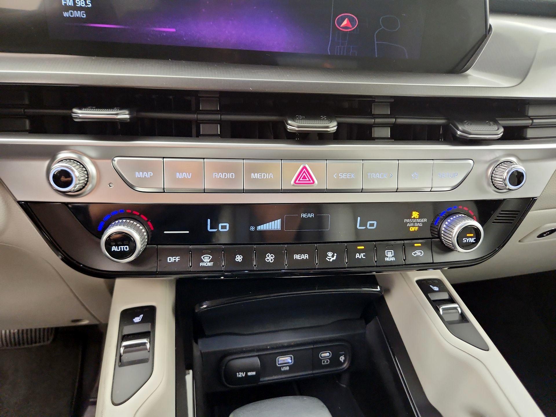 Thumbnail: 2025 Kia Telluride - 16