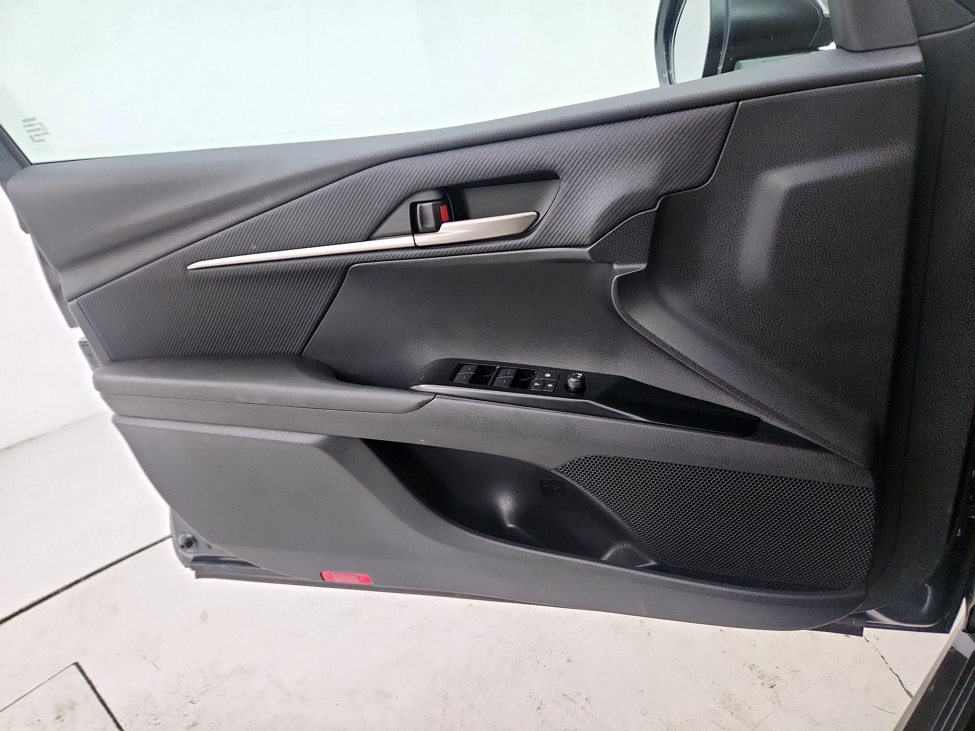 Thumbnail: 2026 Toyota Camry - 12
