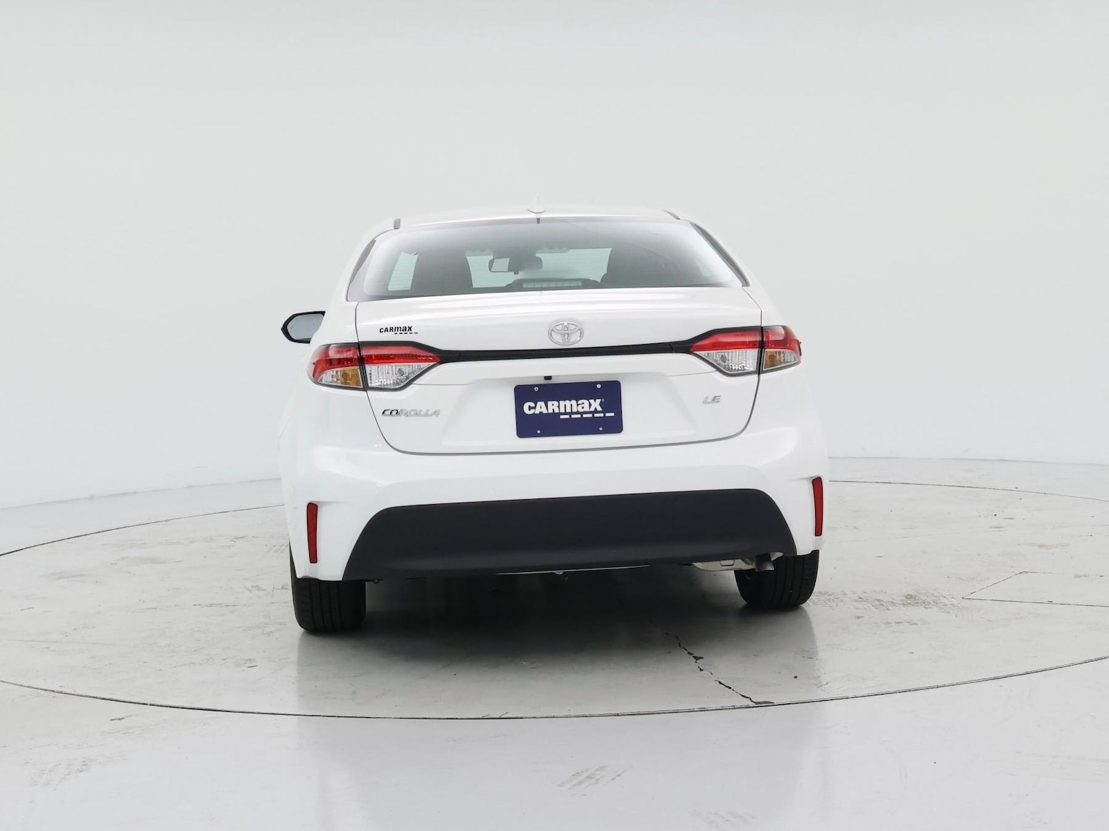 2026 Toyota Corolla LE - Photo 7