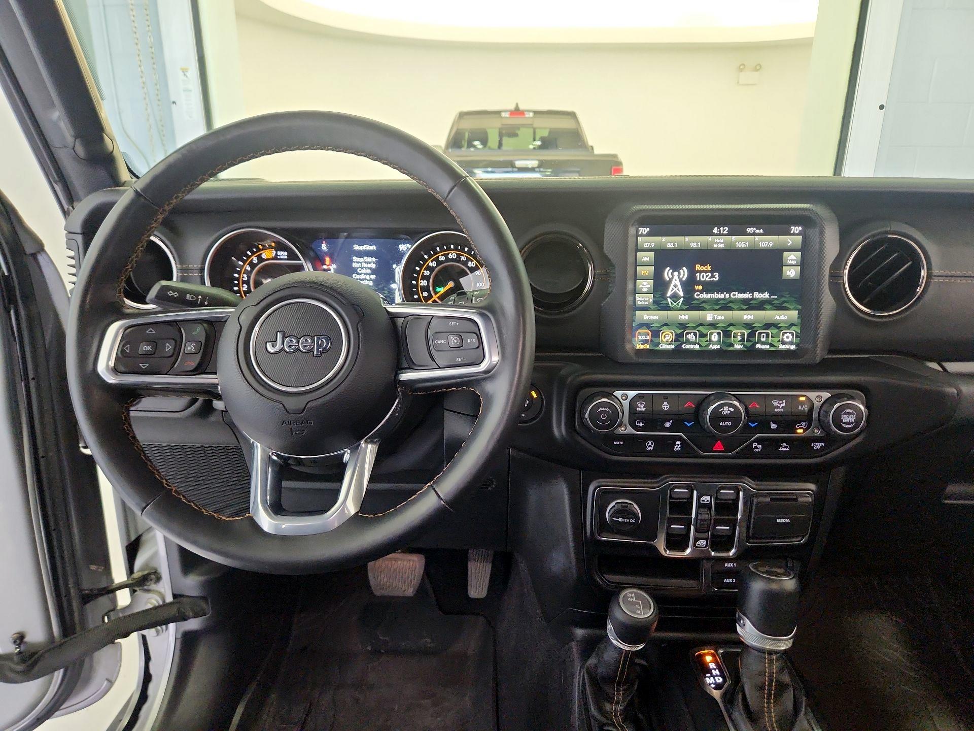 Thumbnail: 2021 Jeep Wrangler - 9