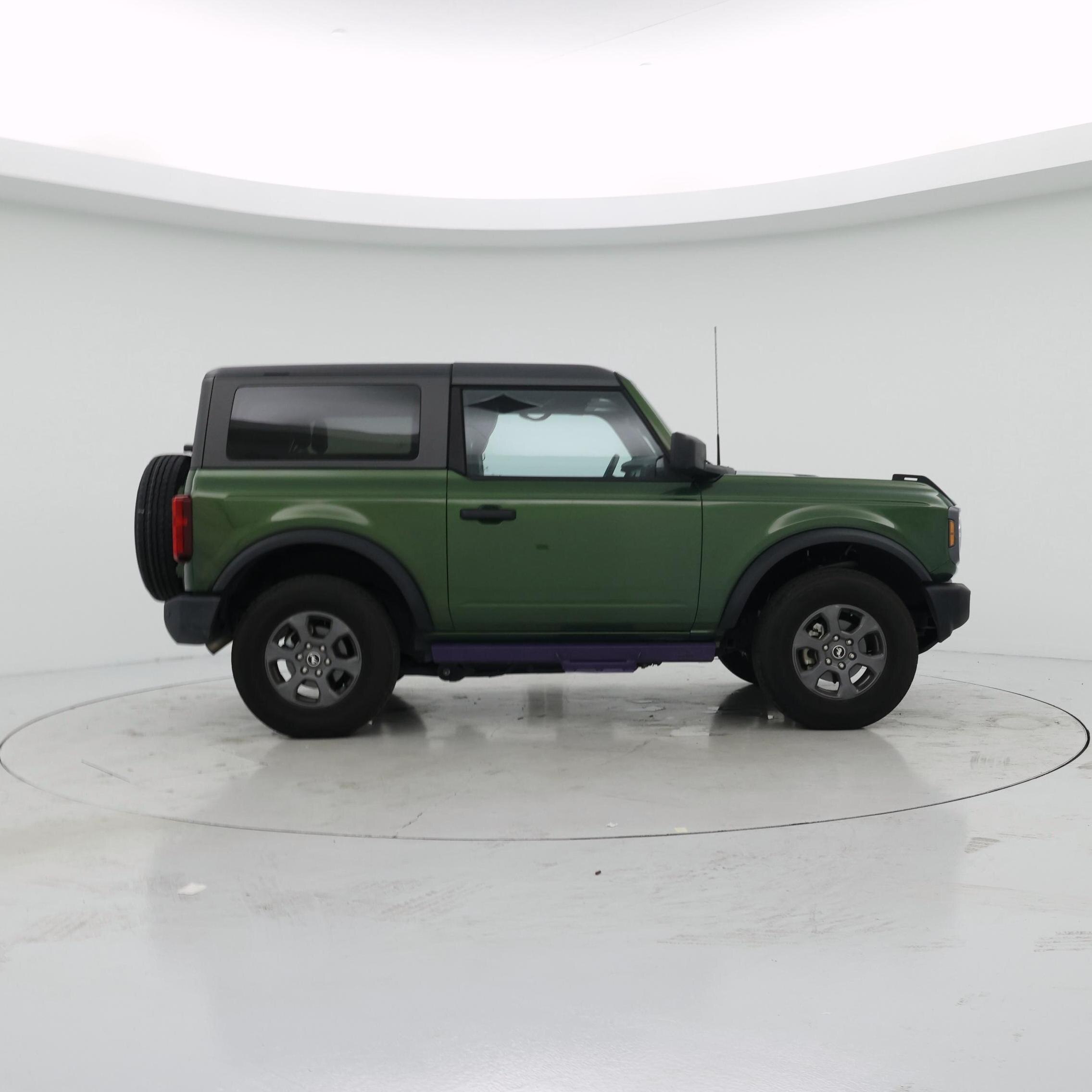 Thumbnail: 2023 Ford Bronco - 7
