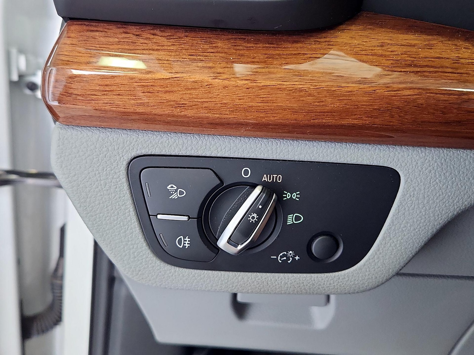 2023 Audi Q5 Premium - Photo 14