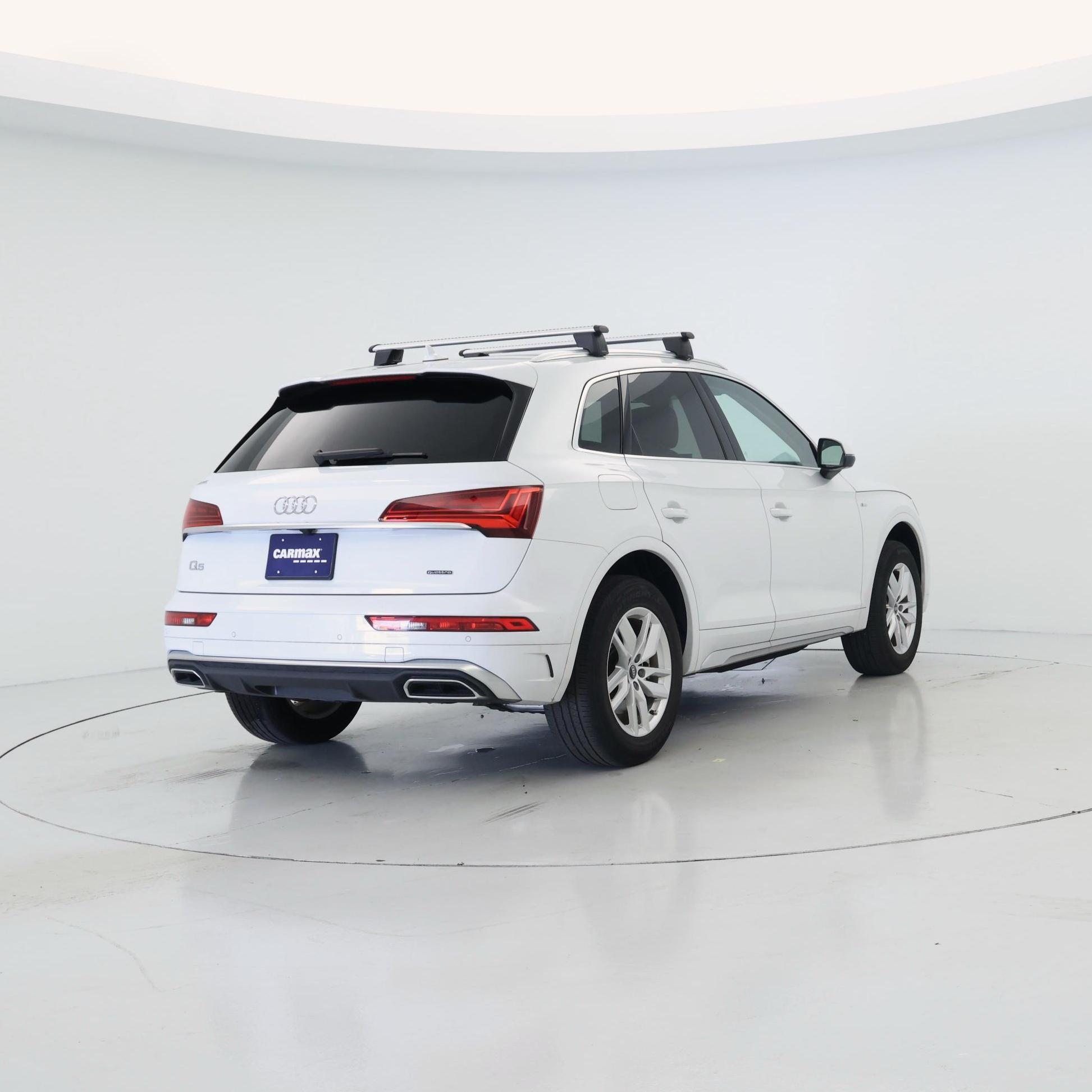 Thumbnail: 2023 Audi Q5 - 8