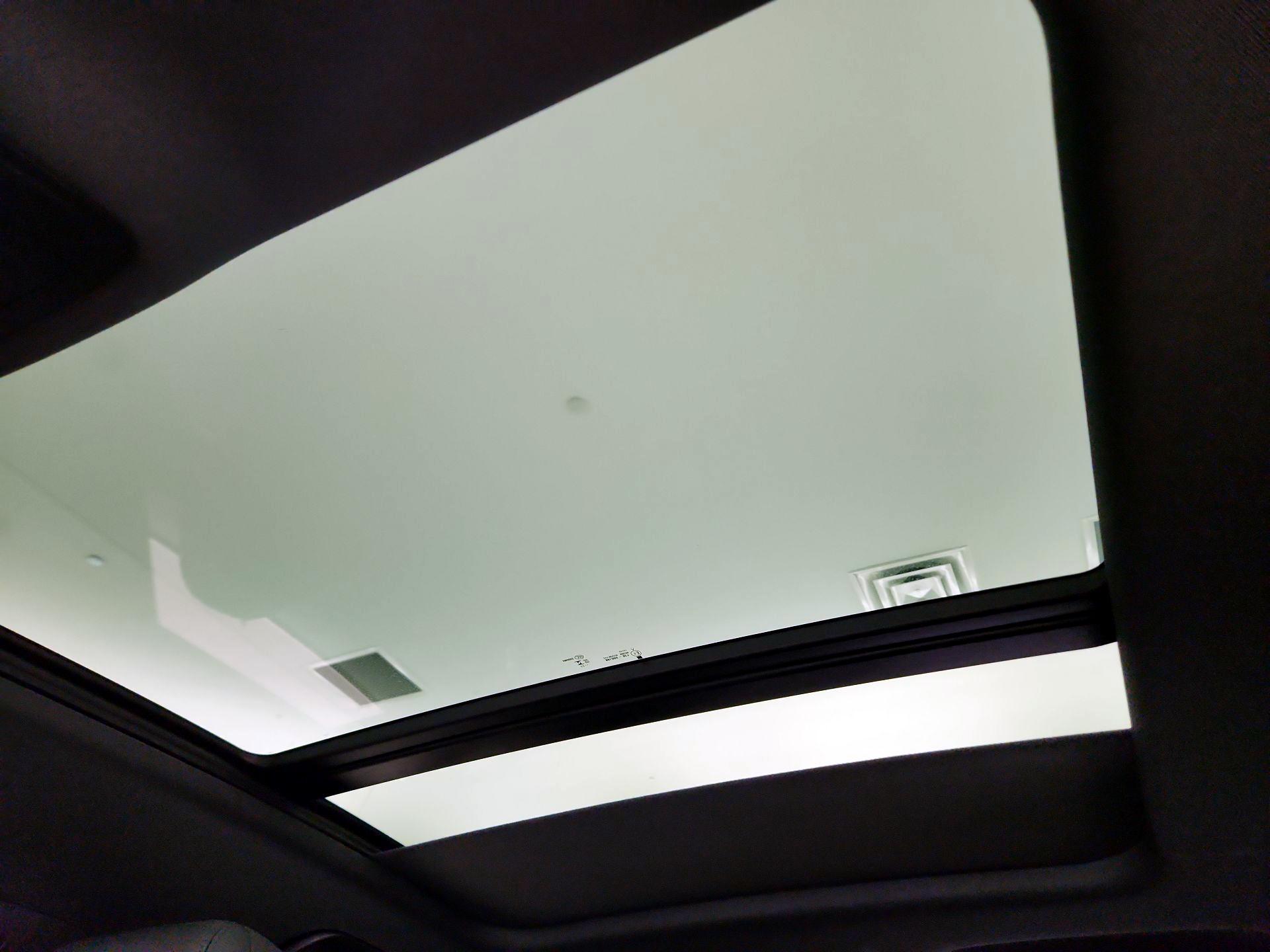 Thumbnail: 2024 Audi Q3 - 18