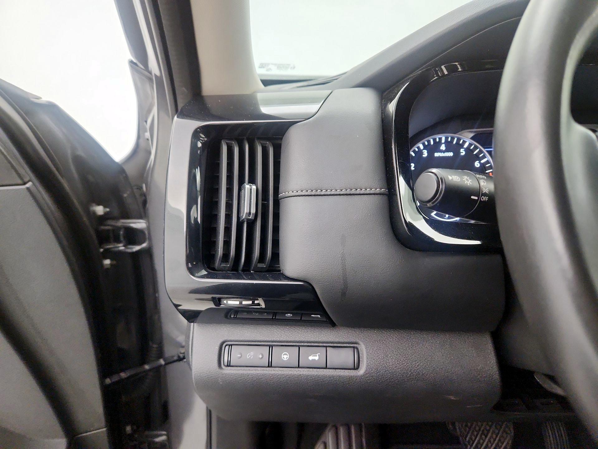 Thumbnail: 2025 Nissan Pathfinder - 13