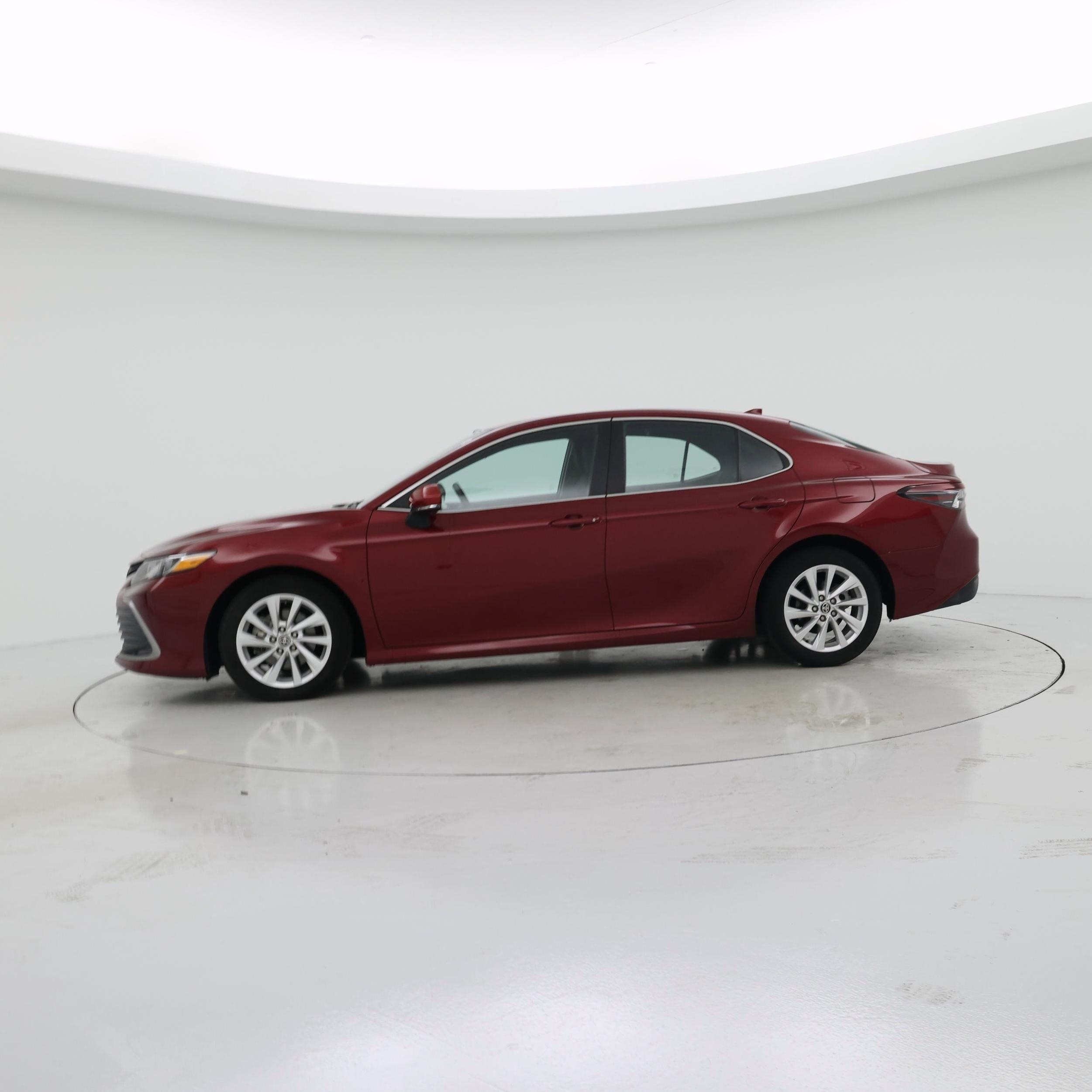 Thumbnail: 2021 Toyota Camry - 3