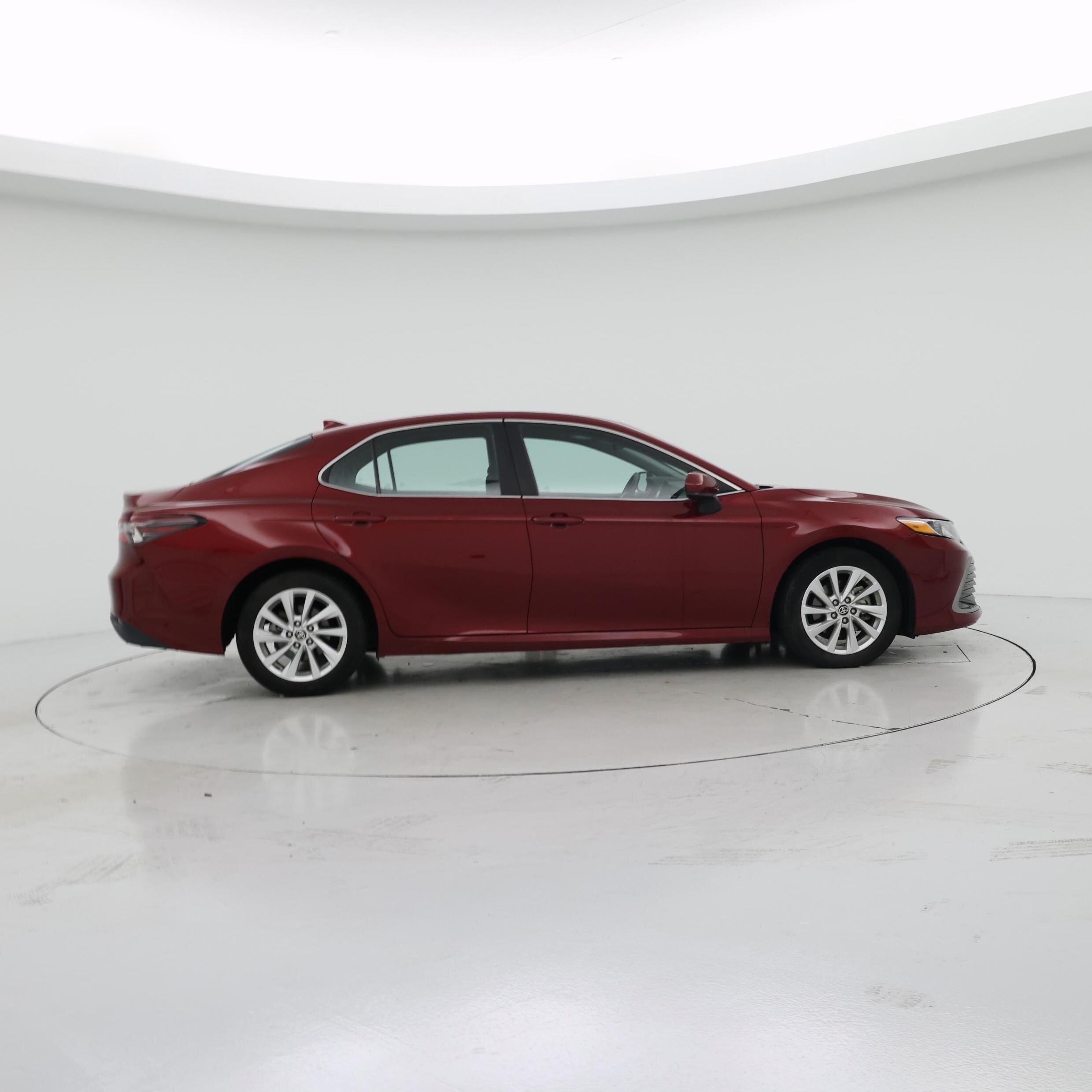 Thumbnail: 2021 Toyota Camry - 7