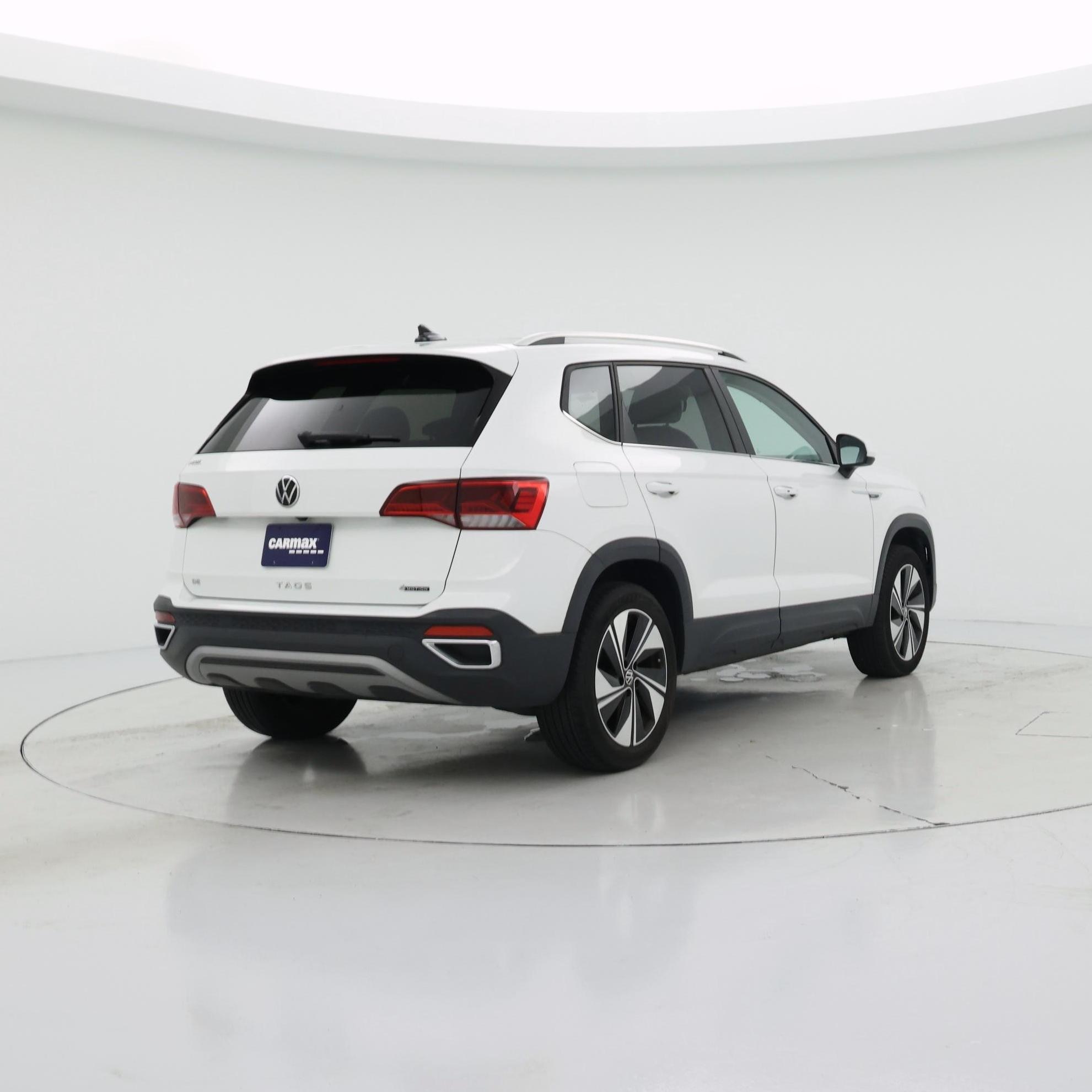 Thumbnail: 2023 Volkswagen Taos - 8