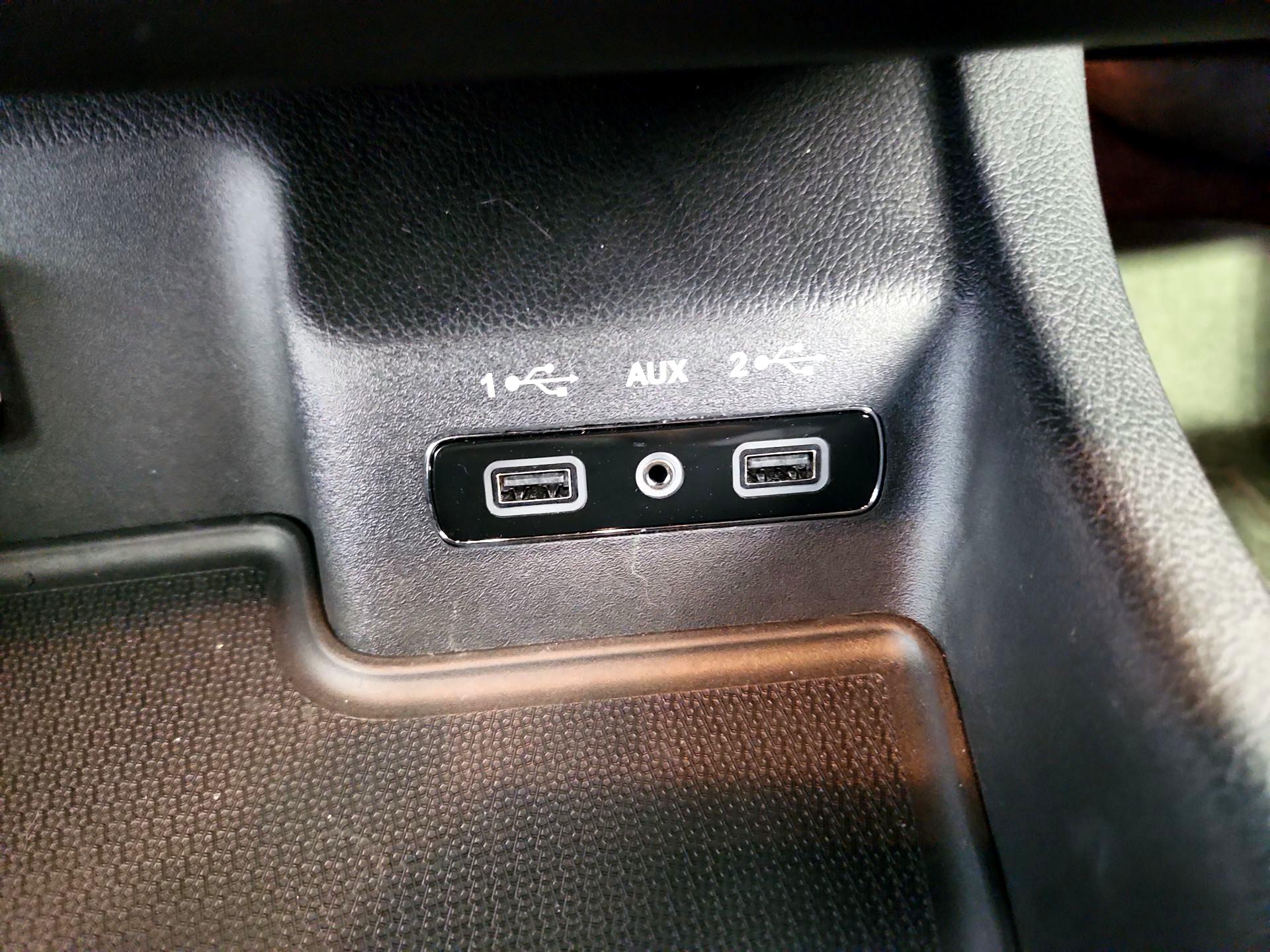 Thumbnail: 2019 Dodge Durango - 18