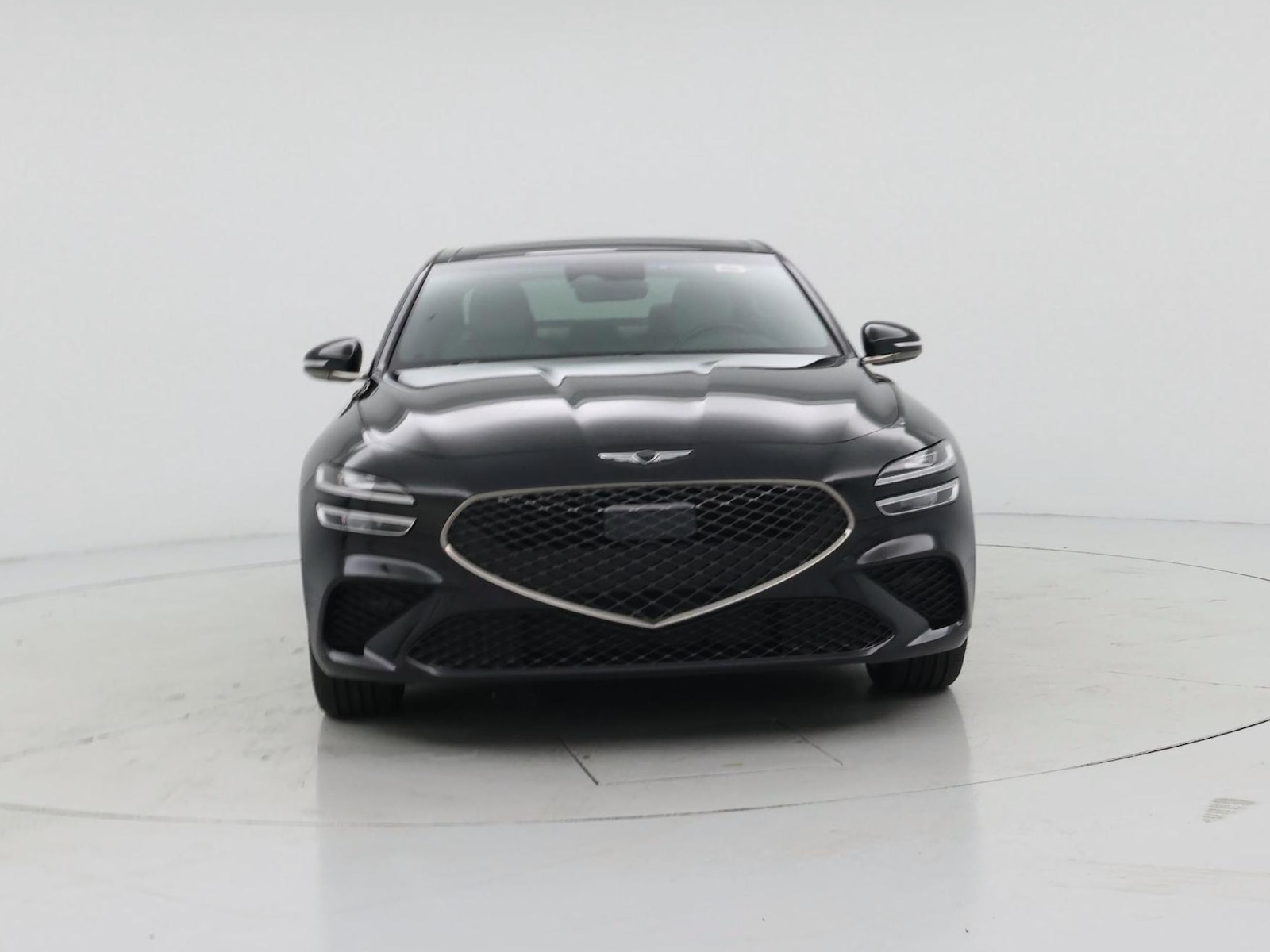 2024 GENESIS G70 Standard - Photo 6