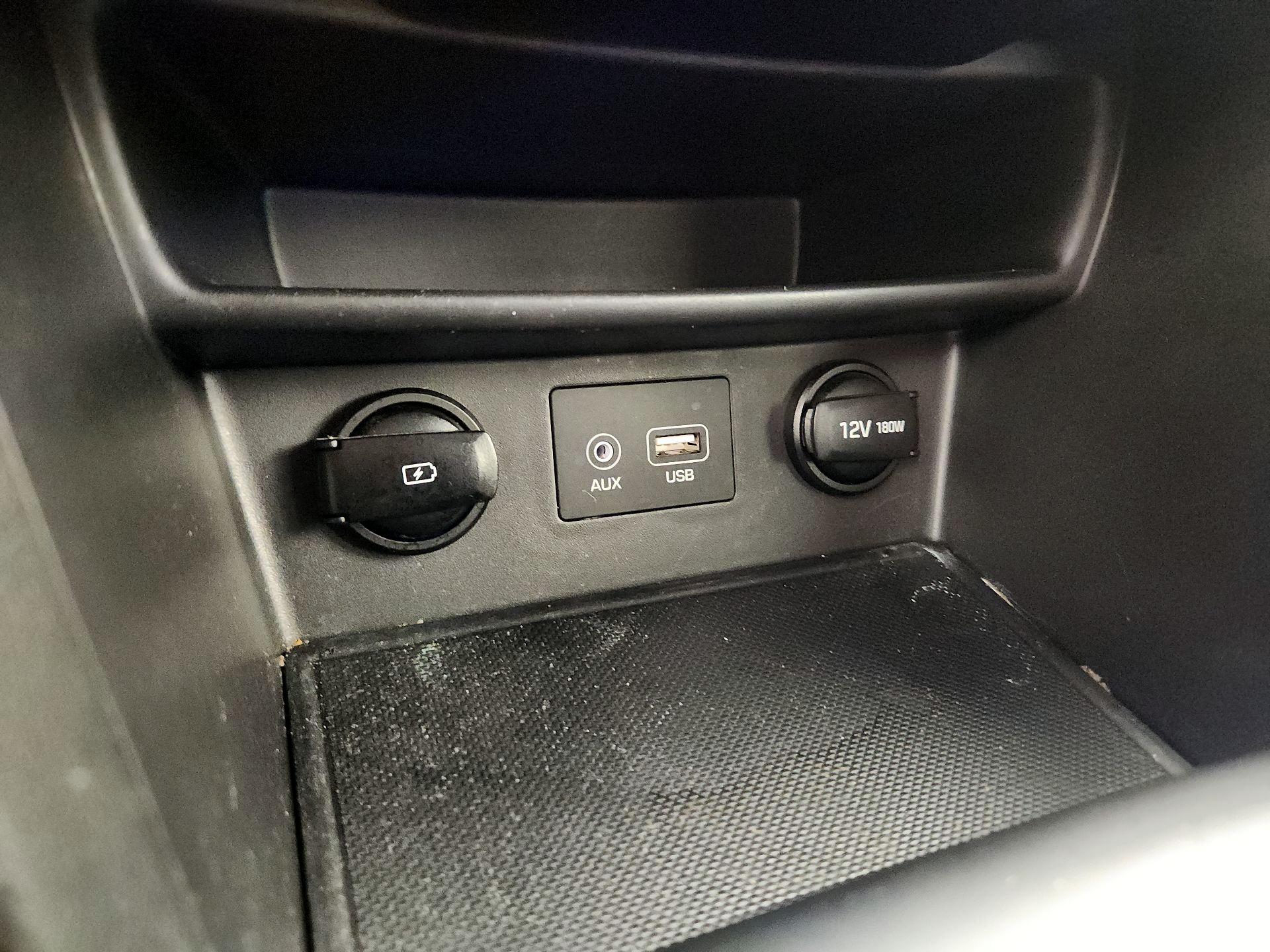 Thumbnail: 2021 Hyundai Kona - 18