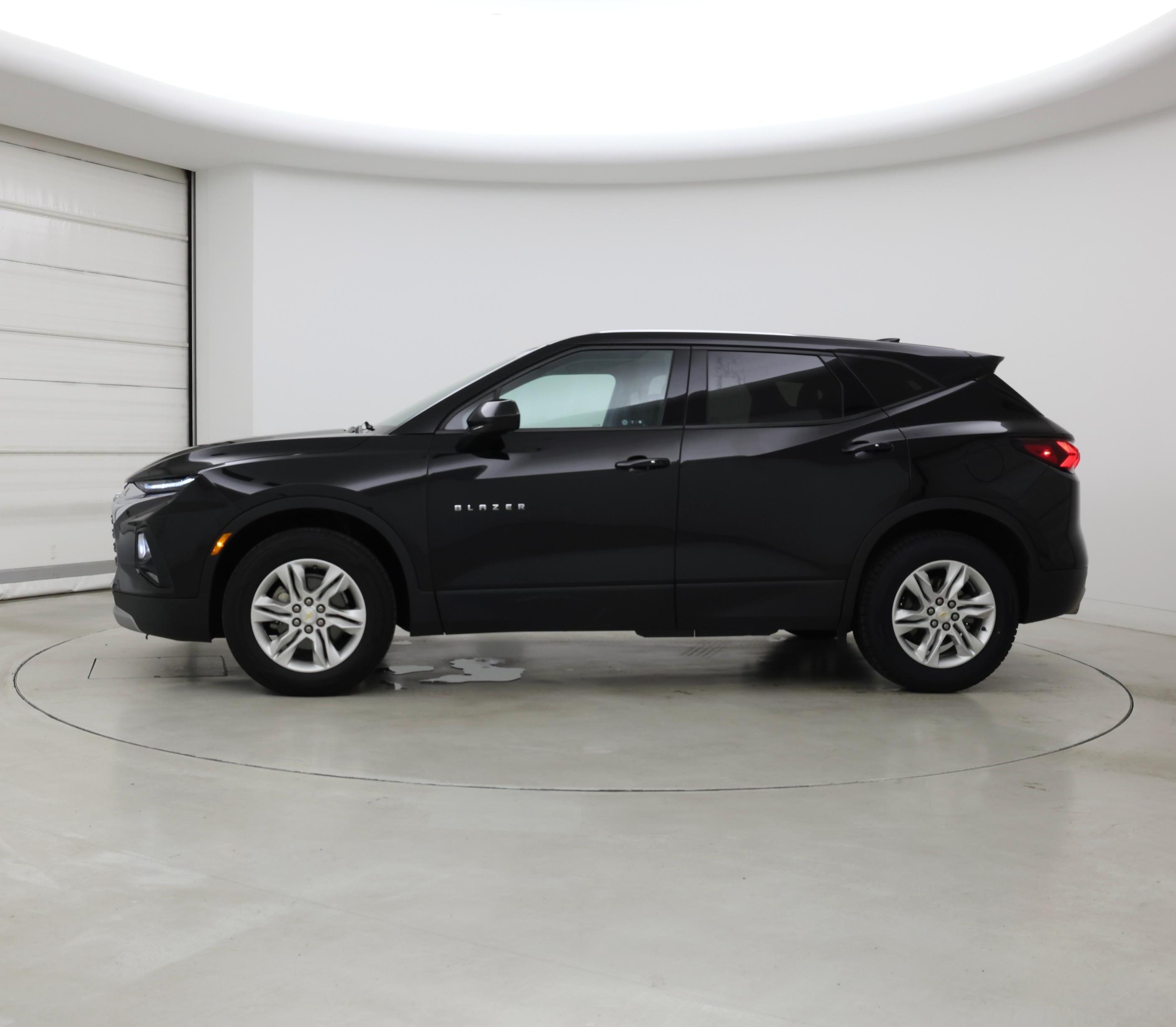 Thumbnail: 2020 Chevrolet Blazer - 3