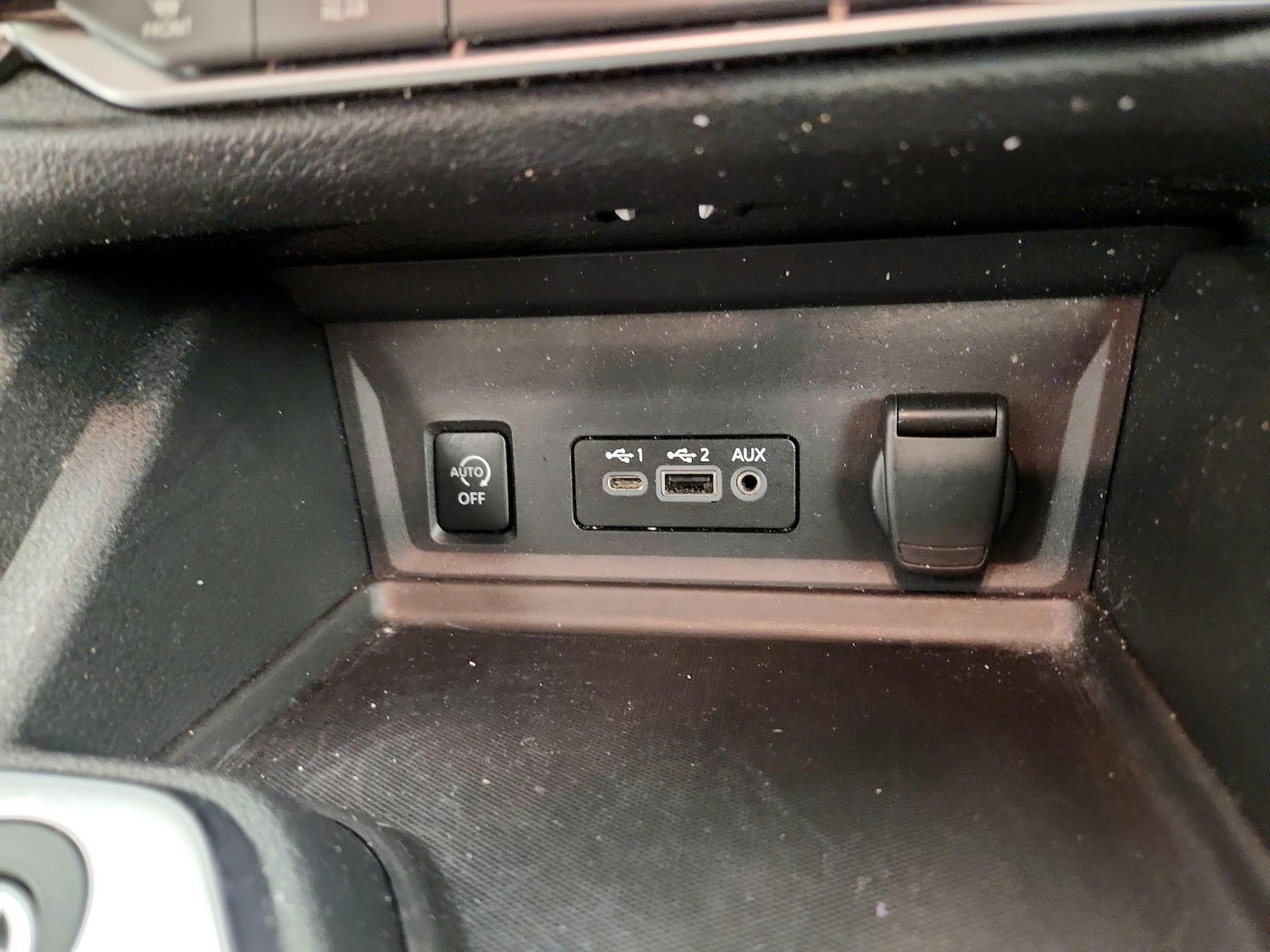 2024 Nissan Sentra SR - Photo 18