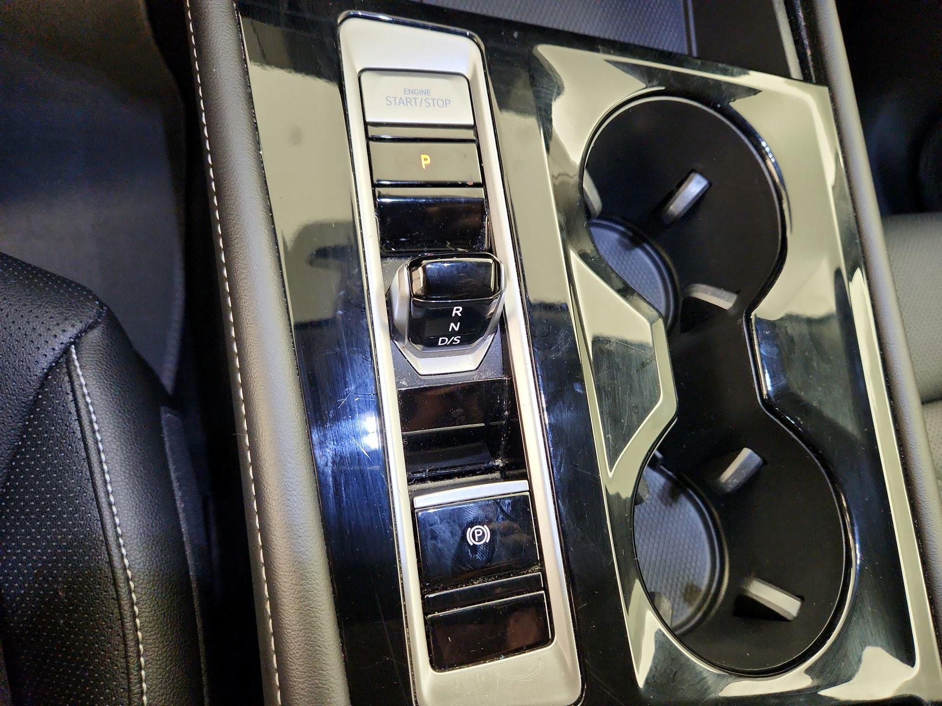 Thumbnail: 2025 Volkswagen Atlas - 17