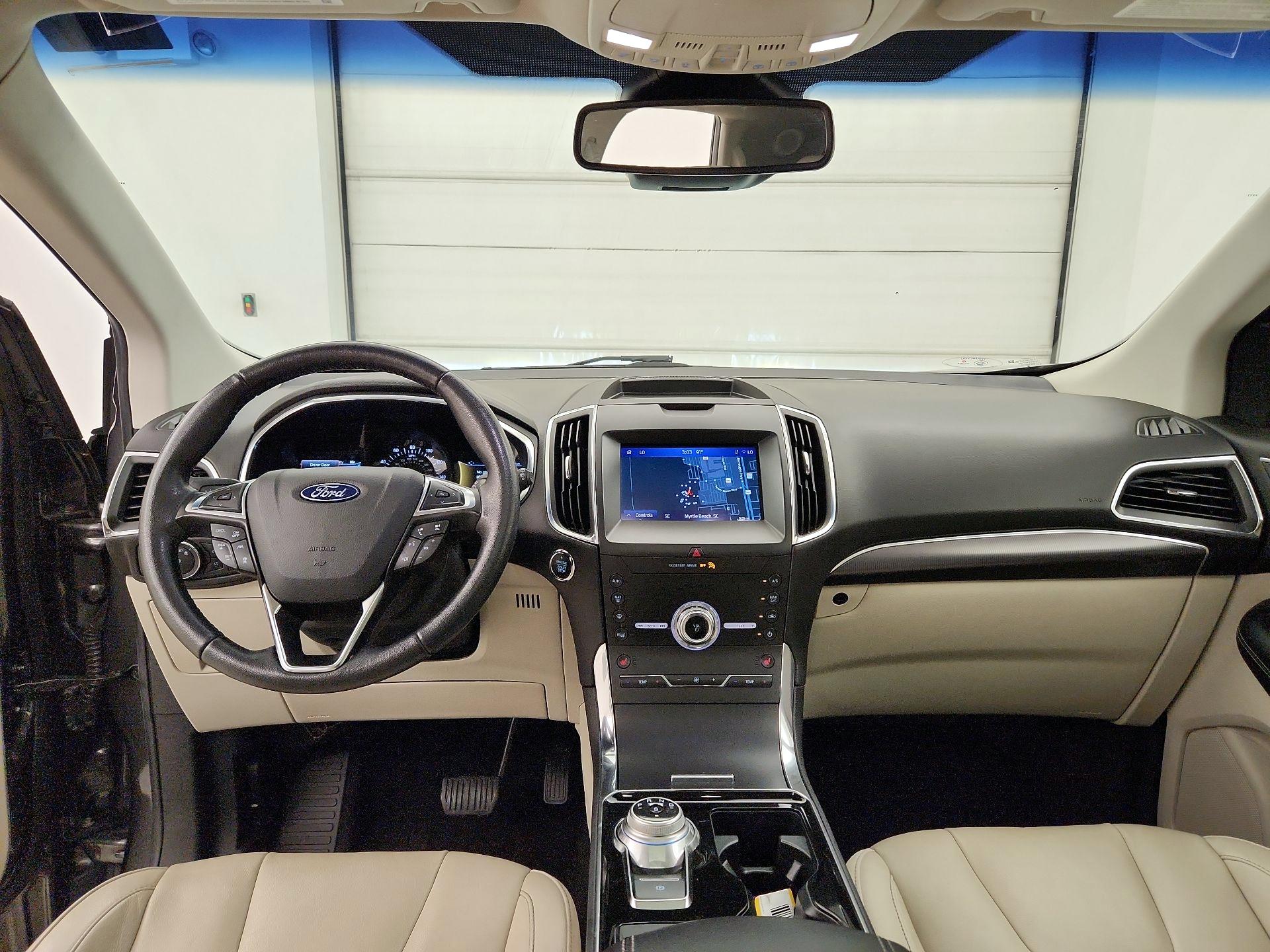 Thumbnail: 2020 Ford Edge - 9