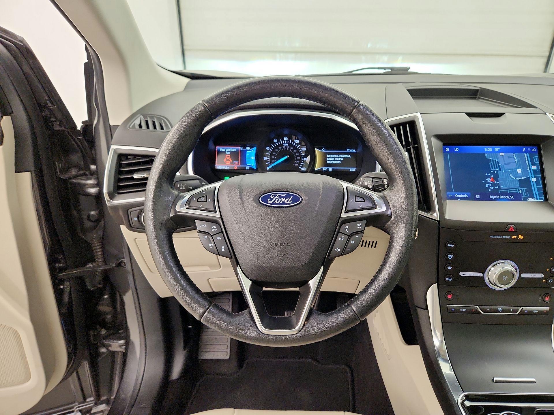 Thumbnail: 2020 Ford Edge - 10