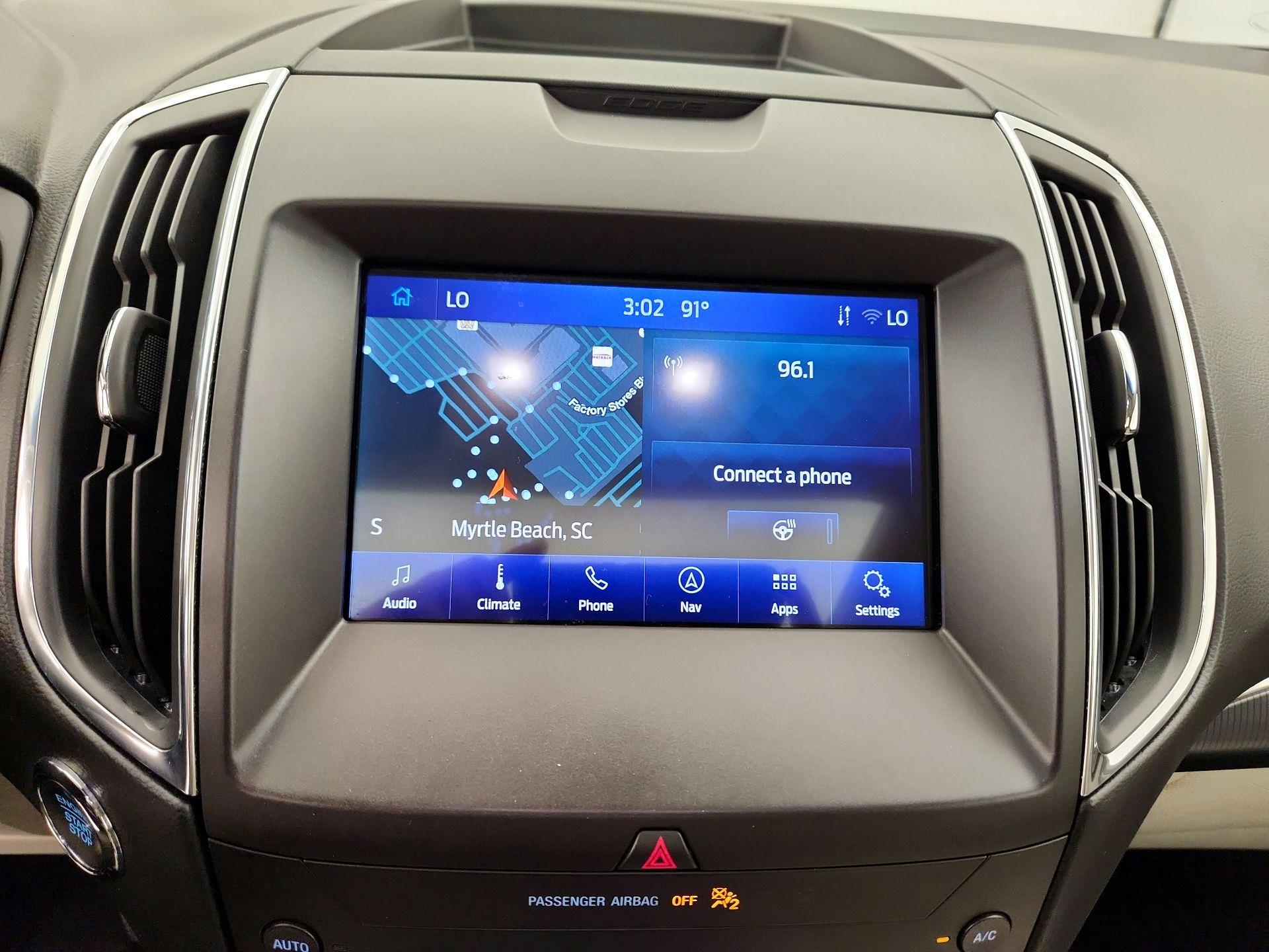 Thumbnail: 2020 Ford Edge - 16