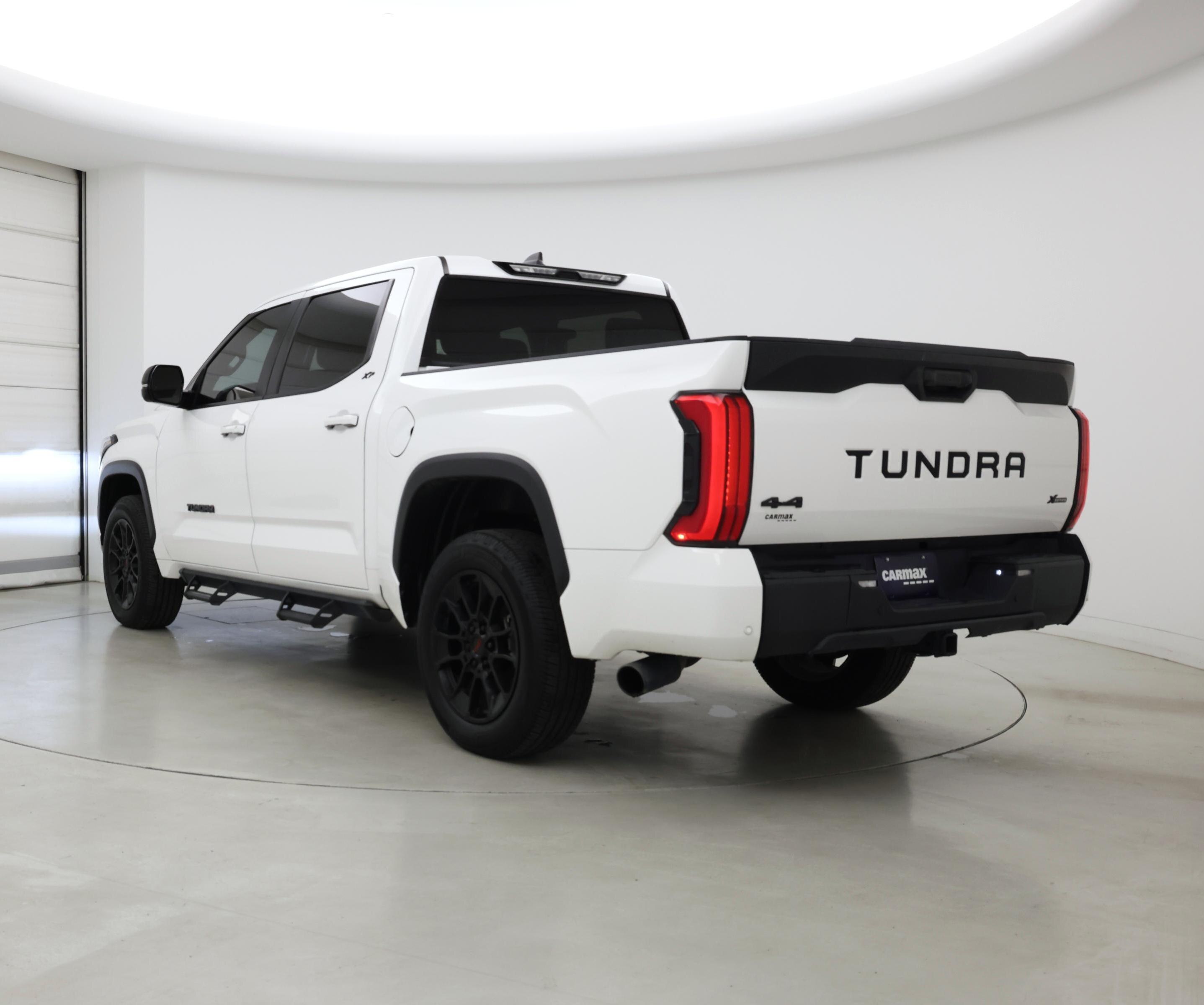 Thumbnail: 2024 Toyota Tundra - 2