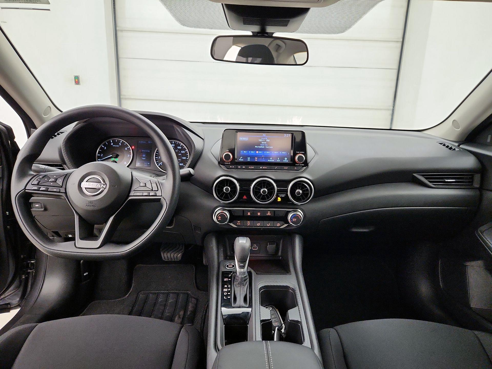 Thumbnail: 2025 Nissan Sentra - 9