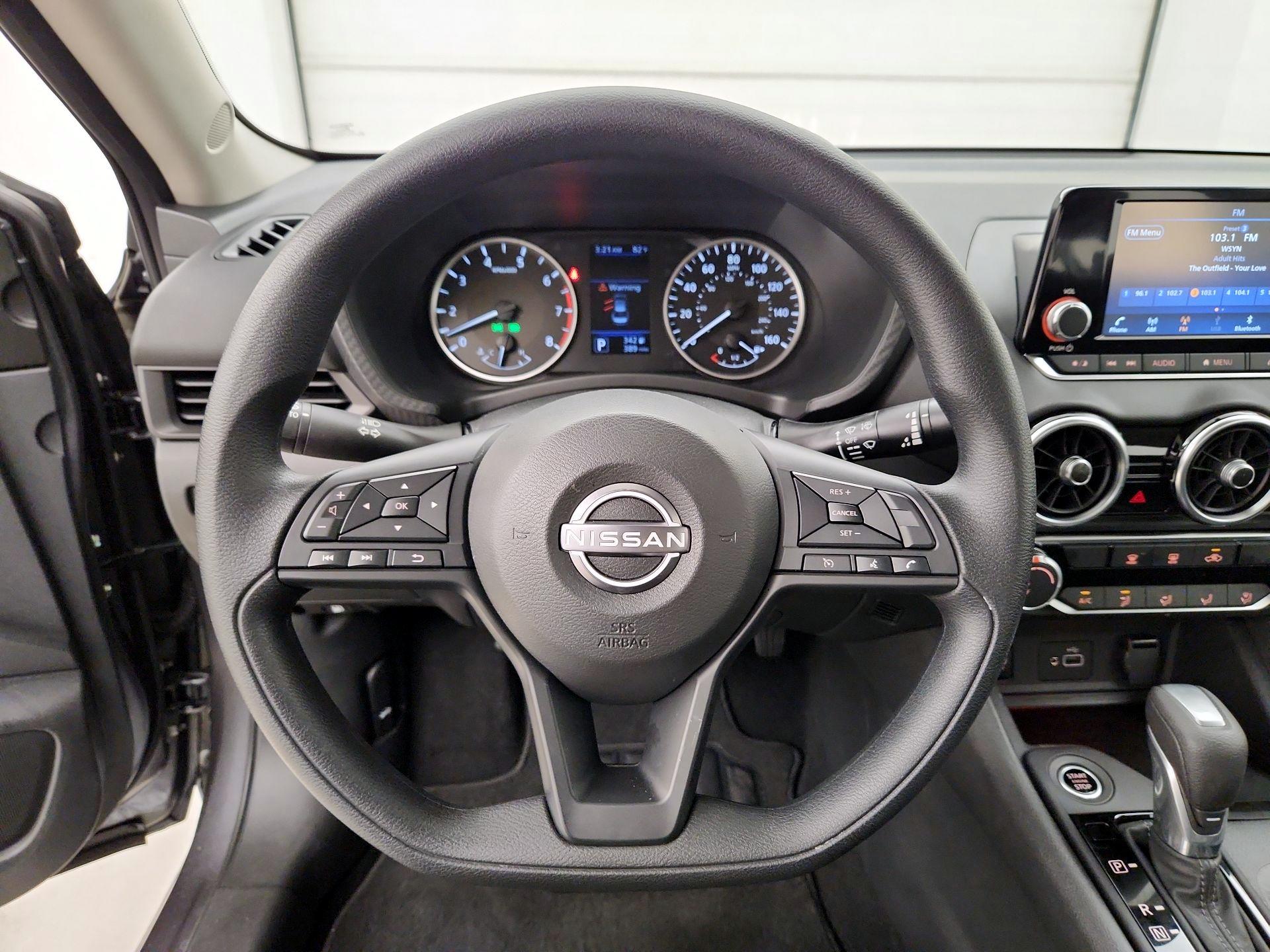 Thumbnail: 2025 Nissan Sentra - 10