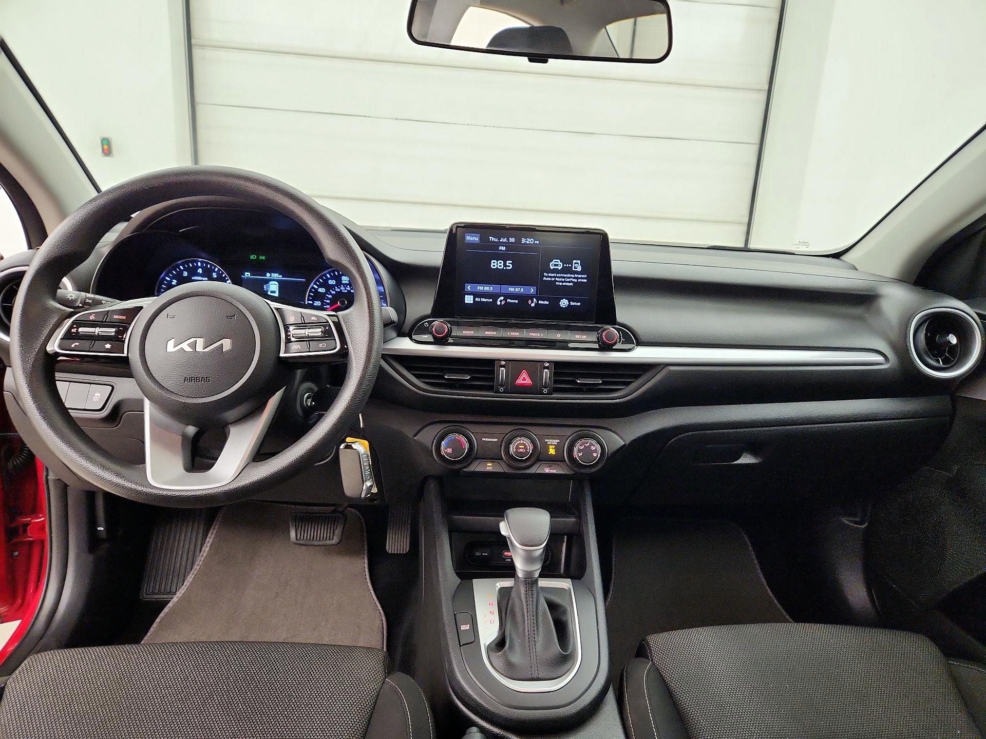 Thumbnail: 2024 Kia Forte - 9