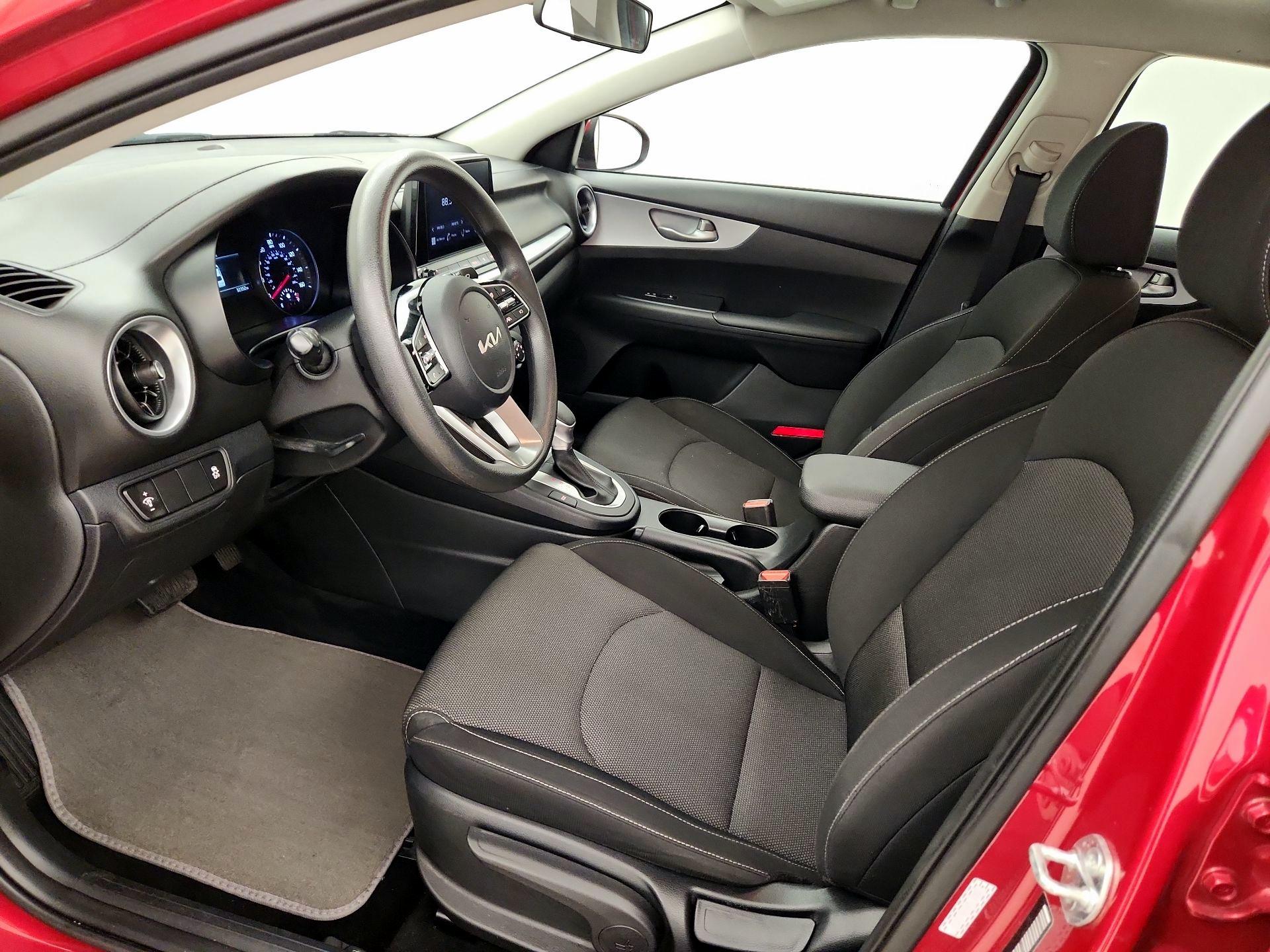 Thumbnail: 2024 Kia Forte - 11