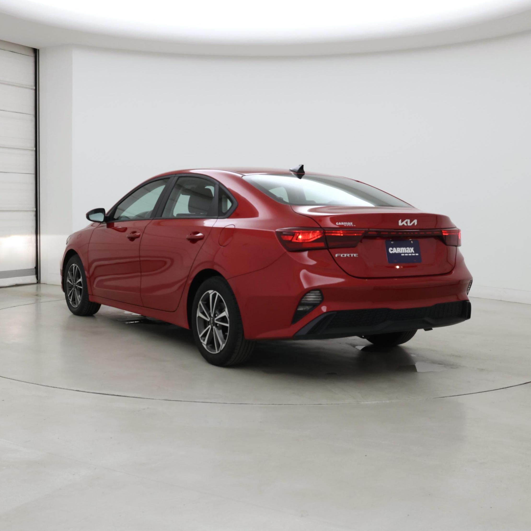 Thumbnail: 2024 Kia Forte - 2