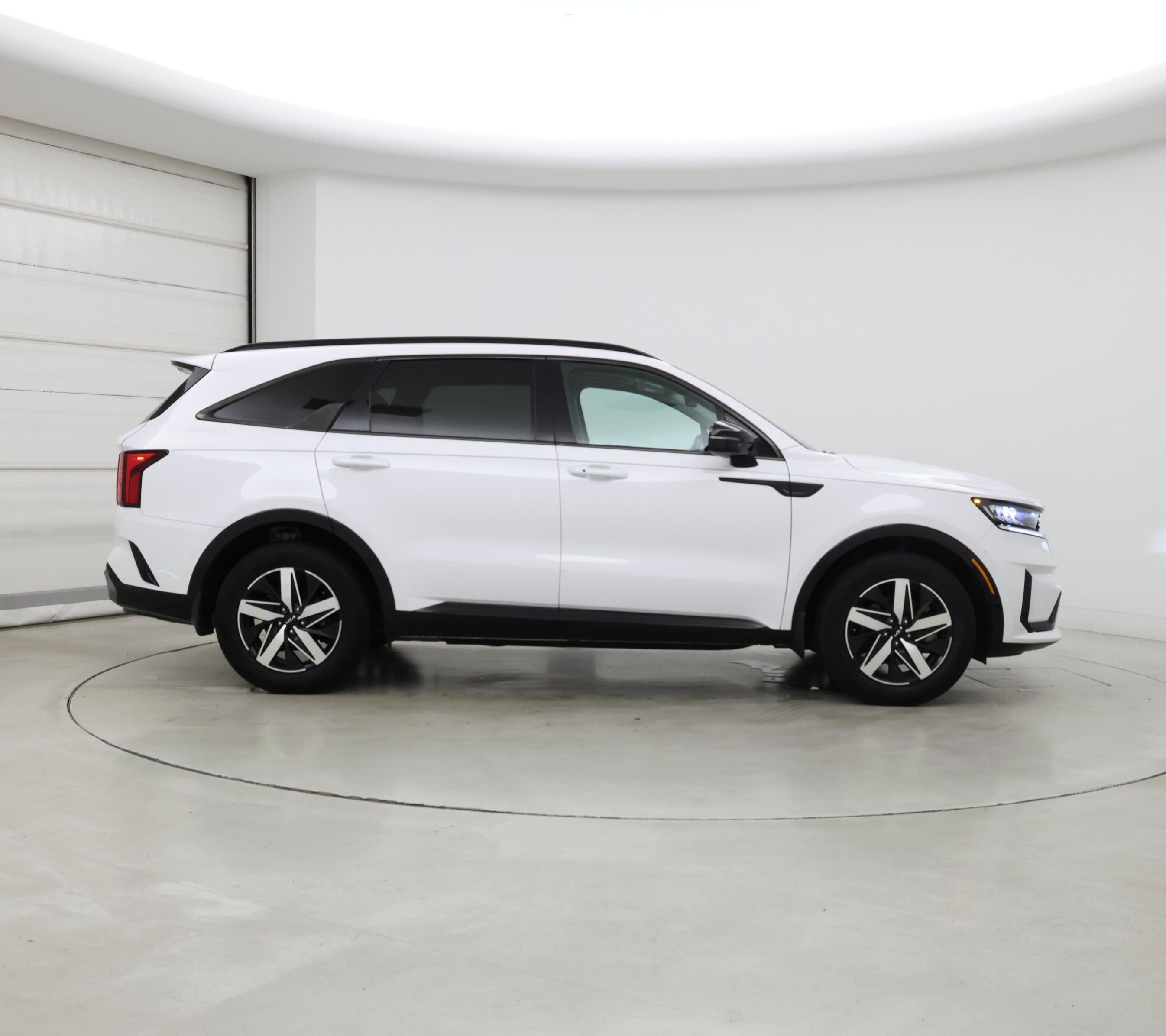 Thumbnail: 2022 Kia Sorento - 7