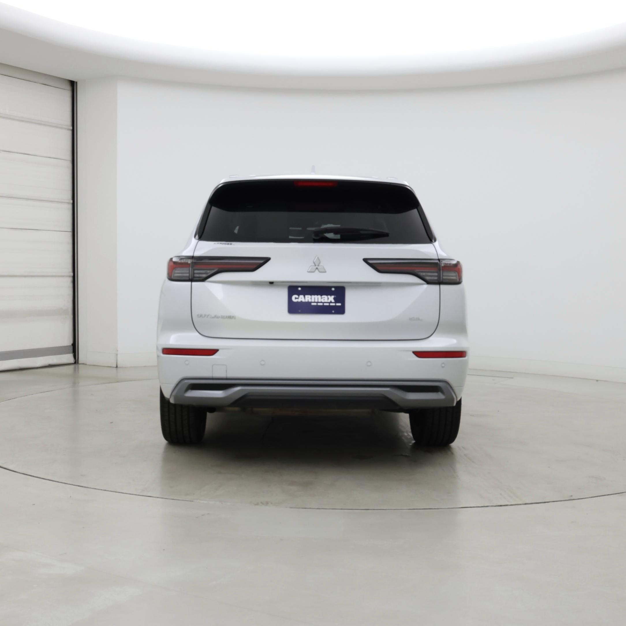 Thumbnail: 2025 Mitsubishi Outlander - 6