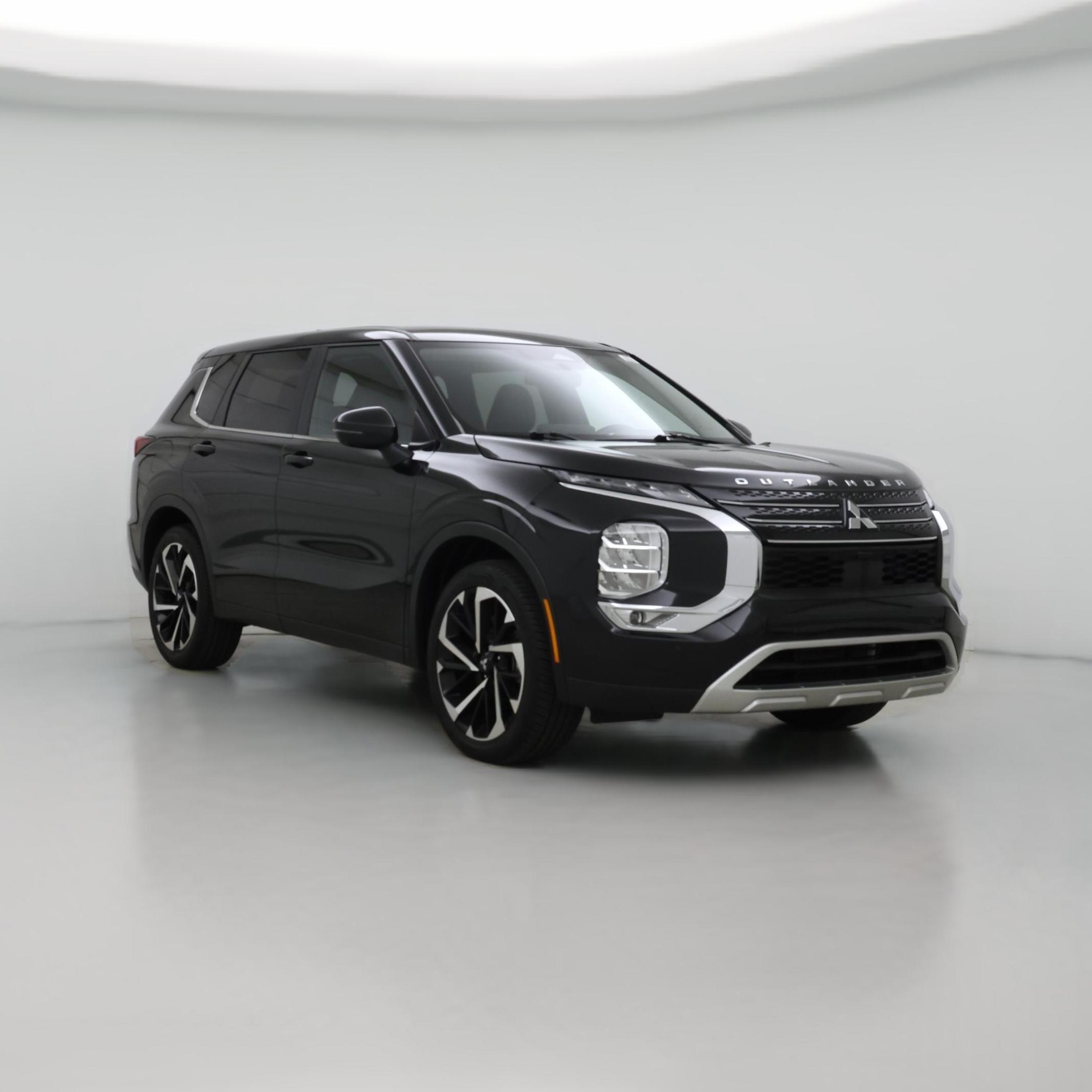 Thumbnail: 2024 Mitsubishi Outlander - 1