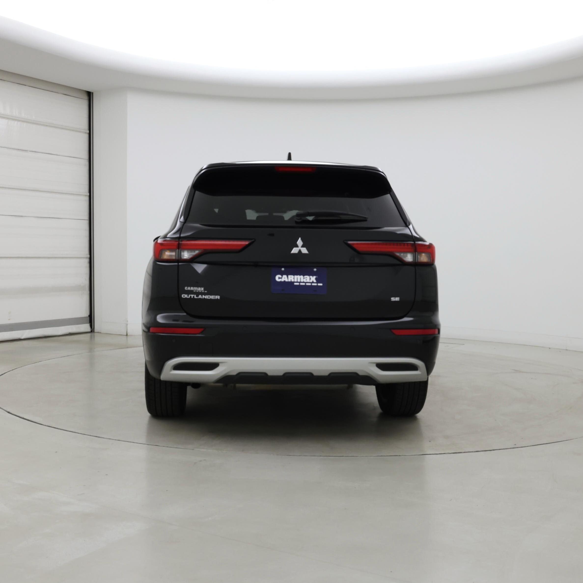 Thumbnail: 2024 Mitsubishi Outlander - 6