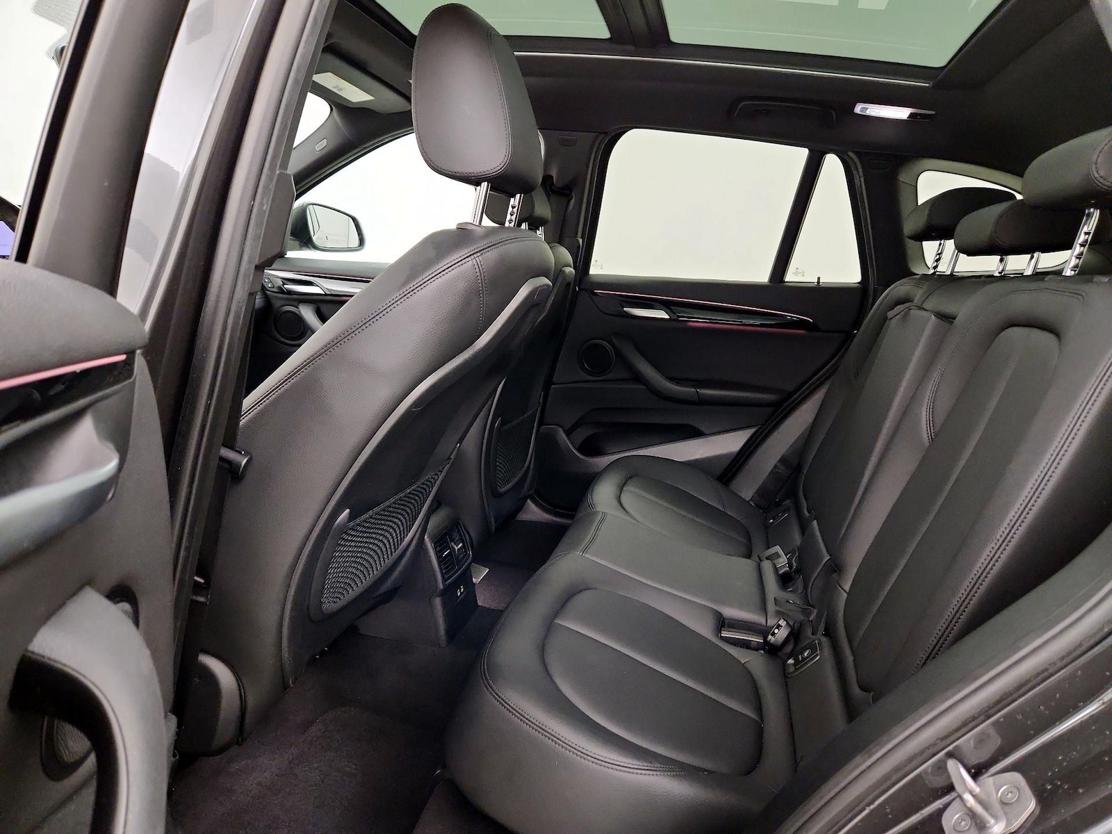 2022 BMW X1 28i - Photo 22