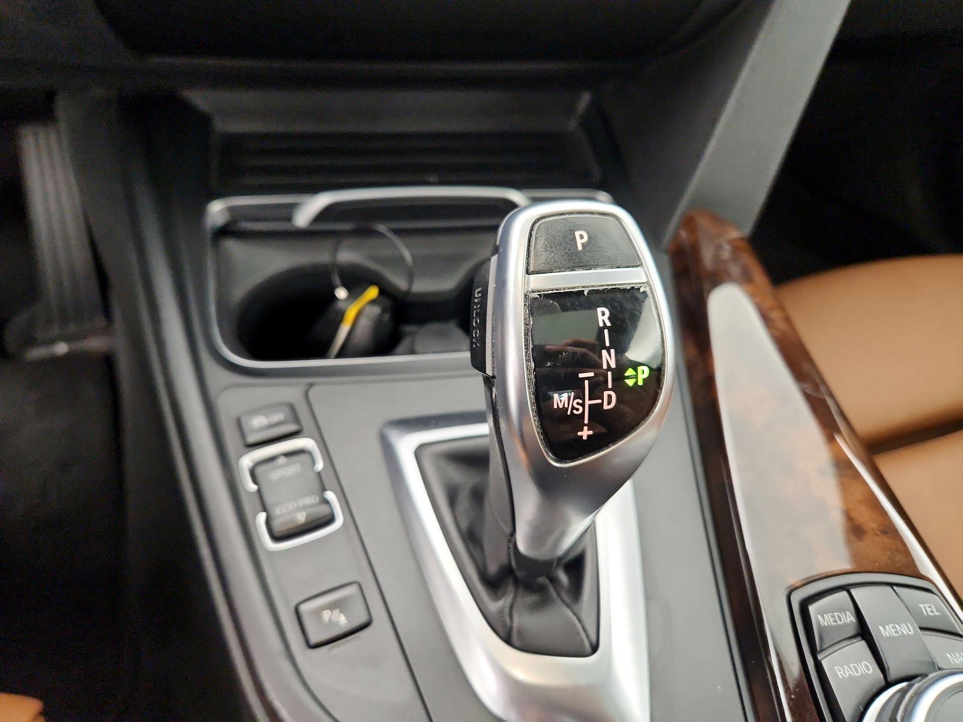Thumbnail: 2016 BMW 4 Series - 16