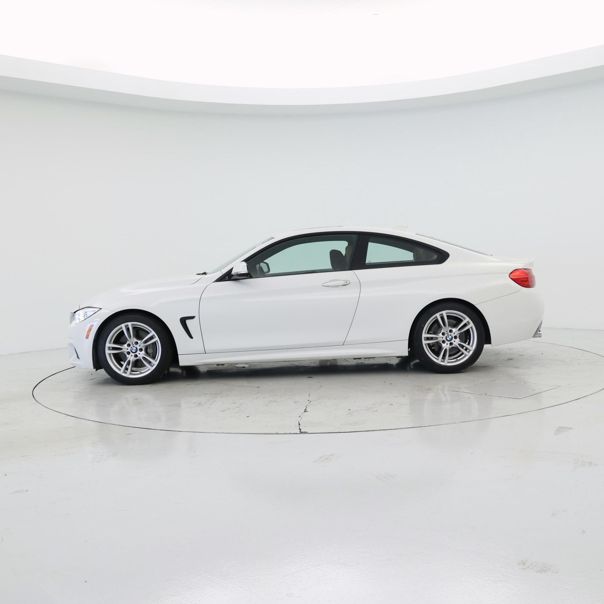 Thumbnail: 2016 BMW 4 Series - 3