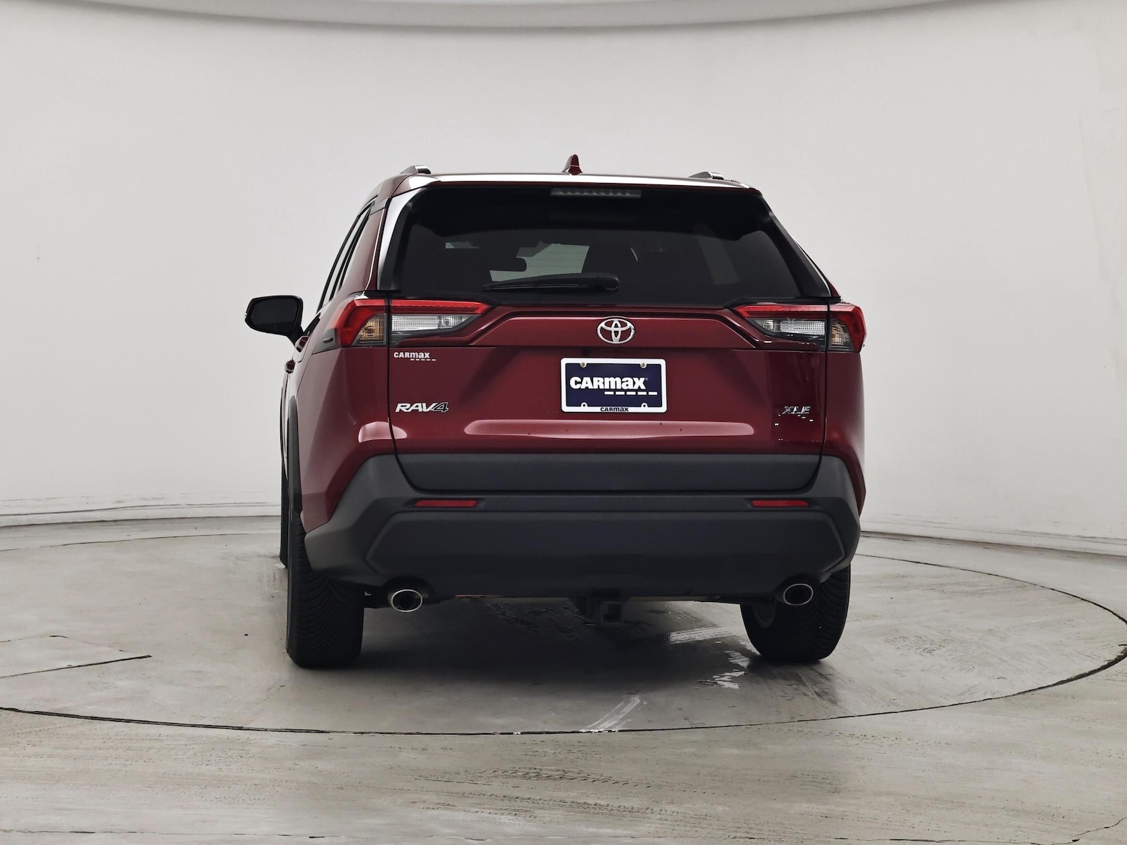 2022 Toyota RAV4 XLE - Photo 7
